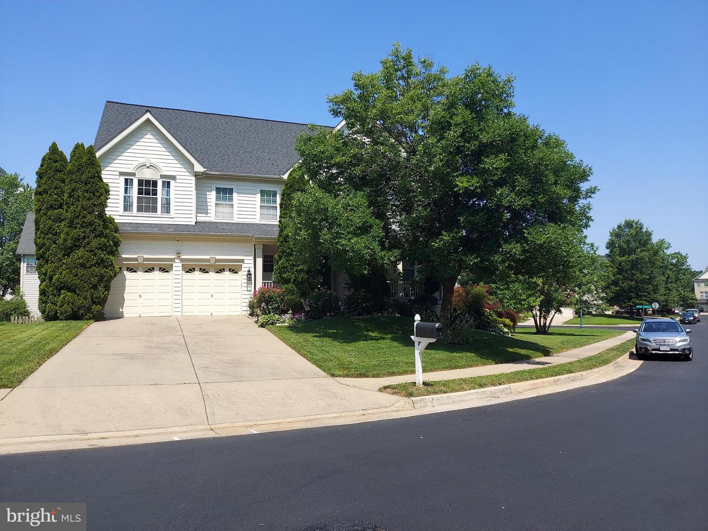 8650 TRENTON CHAPEL WAY, MANASSAS, Virginia 20109, 5 Bedrooms Bedrooms, 10 Rooms Rooms,3 BathroomsBathrooms,Residential,For sale,8650 TRENTON CHAPEL WAY,VAPW2097960 MLS # VAPW2097960