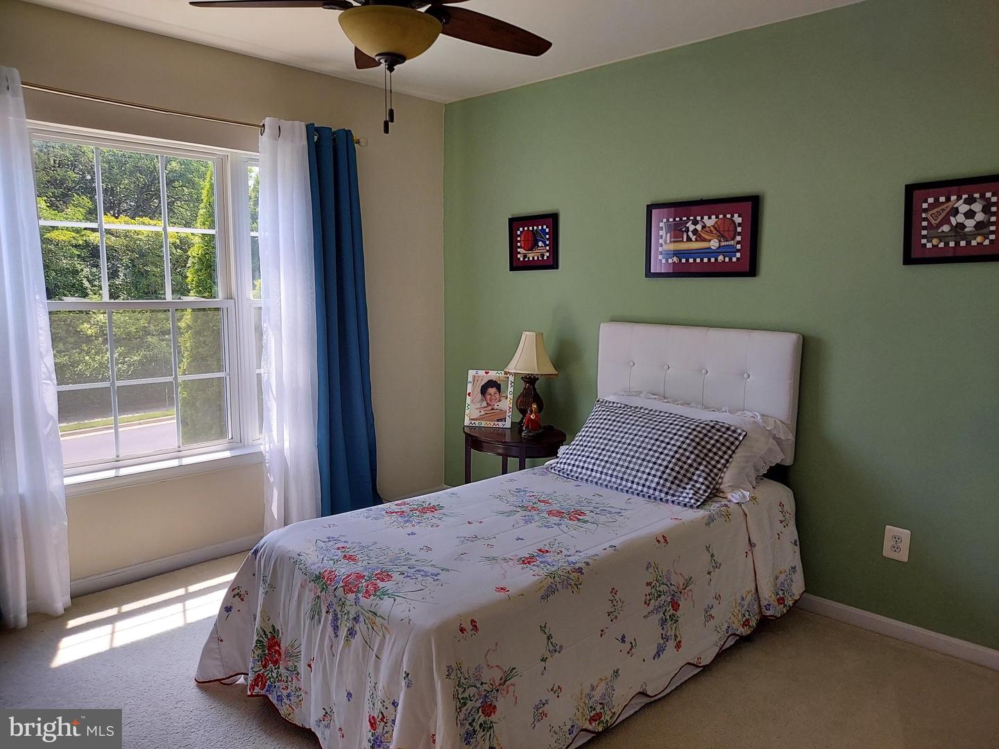 8650 TRENTON CHAPEL WAY, MANASSAS, Virginia 20109, 5 Bedrooms Bedrooms, 10 Rooms Rooms,3 BathroomsBathrooms,Residential,For sale,8650 TRENTON CHAPEL WAY,VAPW2097960 MLS # VAPW2097960