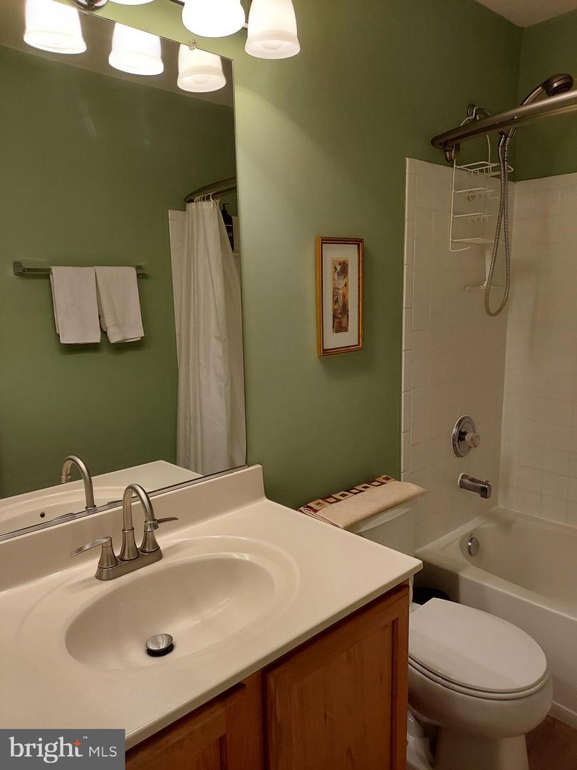 8650 TRENTON CHAPEL WAY, MANASSAS, Virginia 20109, 5 Bedrooms Bedrooms, 10 Rooms Rooms,3 BathroomsBathrooms,Residential,For sale,8650 TRENTON CHAPEL WAY,VAPW2097960 MLS # VAPW2097960