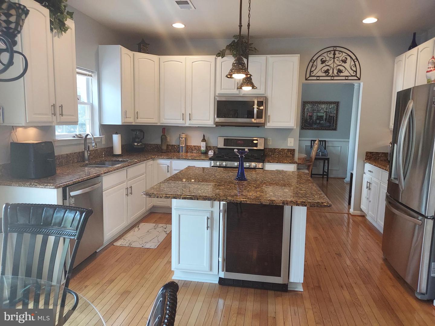 8650 TRENTON CHAPEL WAY, MANASSAS, Virginia 20109, 5 Bedrooms Bedrooms, 10 Rooms Rooms,3 BathroomsBathrooms,Residential,For sale,8650 TRENTON CHAPEL WAY,VAPW2097960 MLS # VAPW2097960