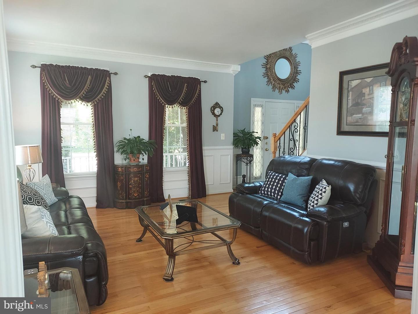 8650 TRENTON CHAPEL WAY, MANASSAS, Virginia 20109, 5 Bedrooms Bedrooms, 10 Rooms Rooms,3 BathroomsBathrooms,Residential,For sale,8650 TRENTON CHAPEL WAY,VAPW2097960 MLS # VAPW2097960