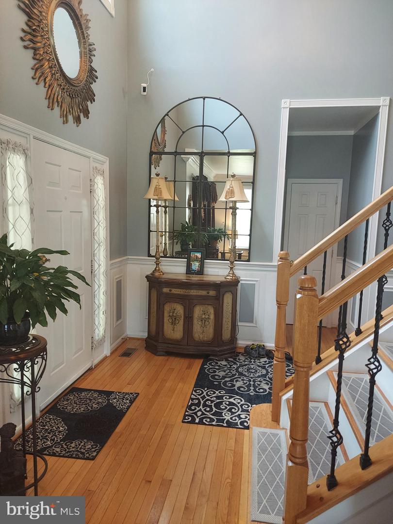 8650 TRENTON CHAPEL WAY, MANASSAS, Virginia 20109, 5 Bedrooms Bedrooms, 10 Rooms Rooms,3 BathroomsBathrooms,Residential,For sale,8650 TRENTON CHAPEL WAY,VAPW2097960 MLS # VAPW2097960