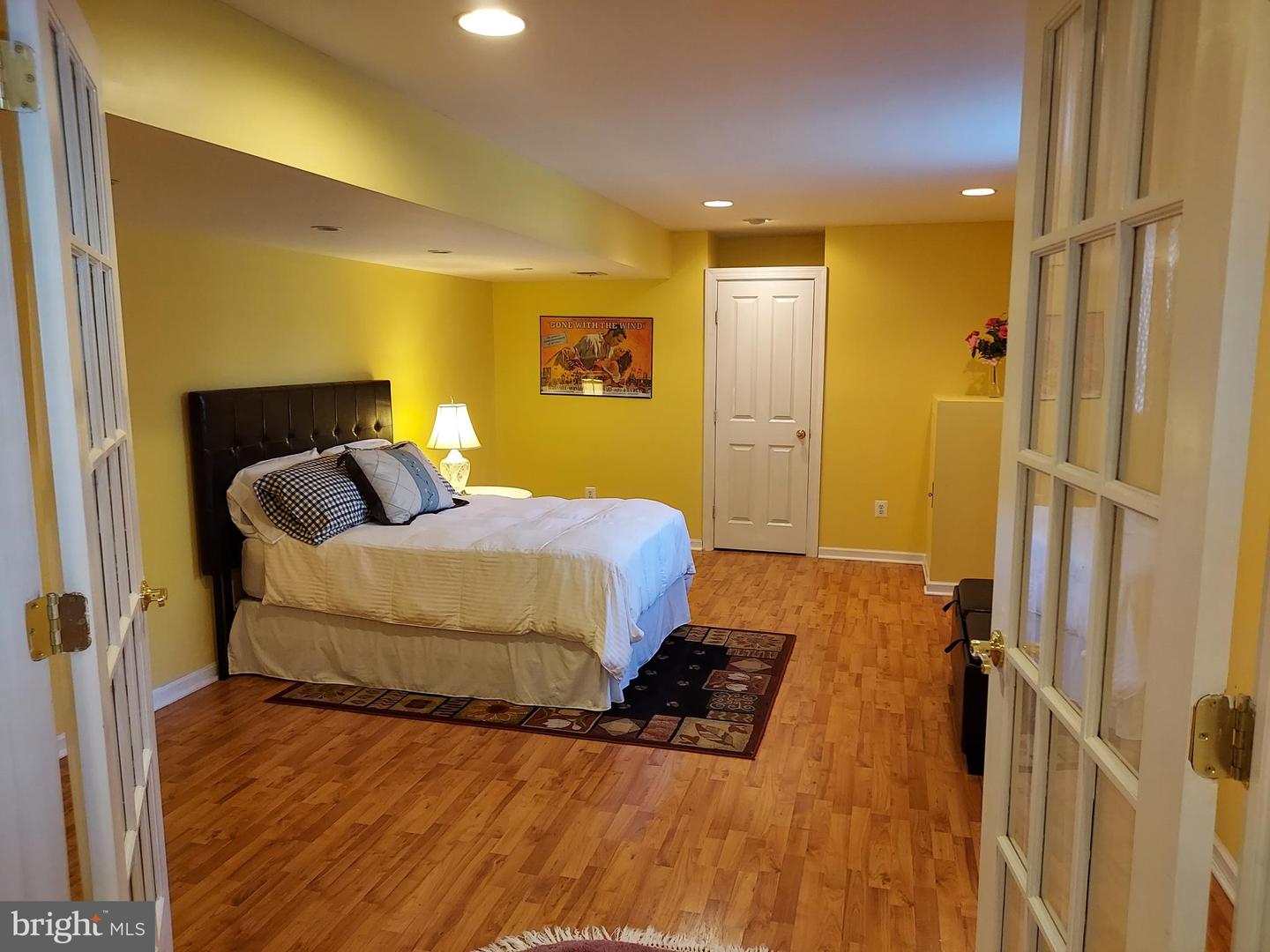 8650 TRENTON CHAPEL WAY, MANASSAS, Virginia 20109, 5 Bedrooms Bedrooms, 10 Rooms Rooms,3 BathroomsBathrooms,Residential,For sale,8650 TRENTON CHAPEL WAY,VAPW2097960 MLS # VAPW2097960