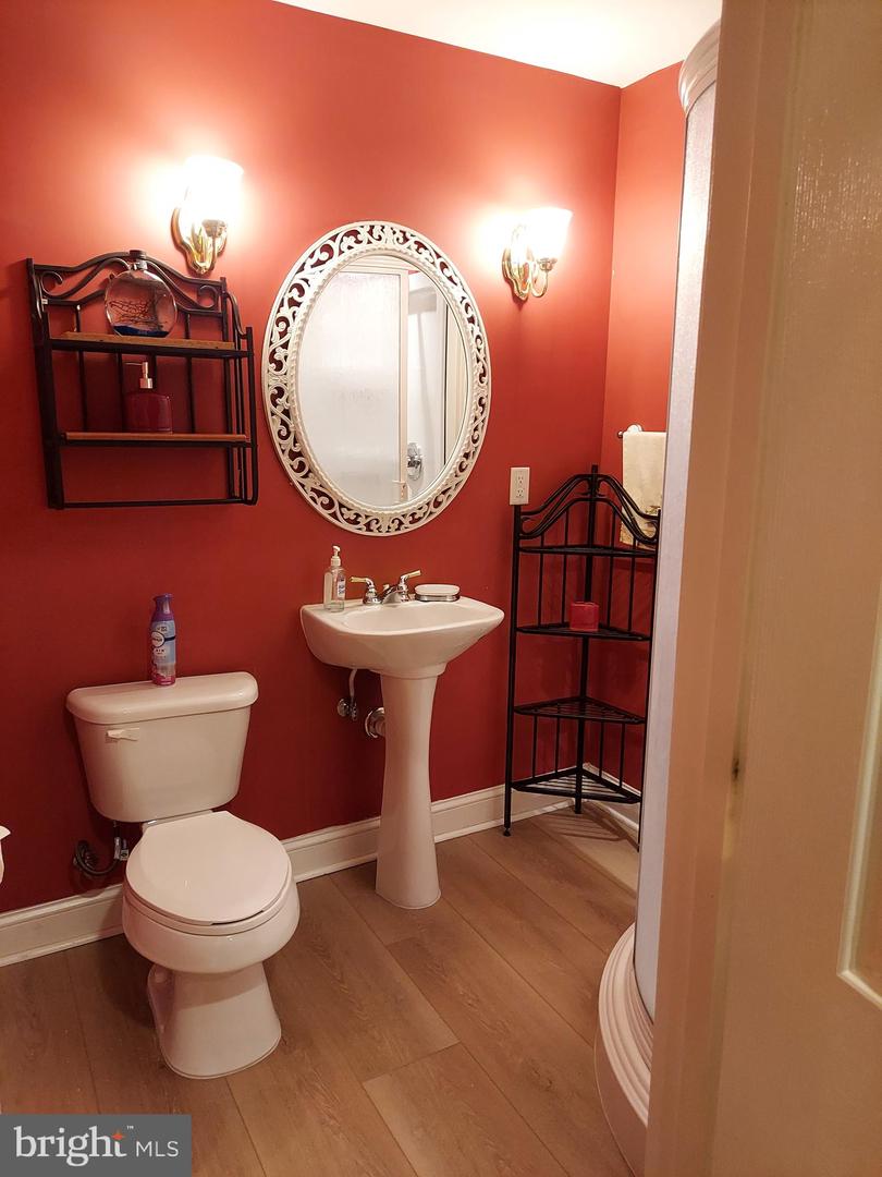 8650 TRENTON CHAPEL WAY, MANASSAS, Virginia 20109, 5 Bedrooms Bedrooms, 10 Rooms Rooms,3 BathroomsBathrooms,Residential,For sale,8650 TRENTON CHAPEL WAY,VAPW2097960 MLS # VAPW2097960