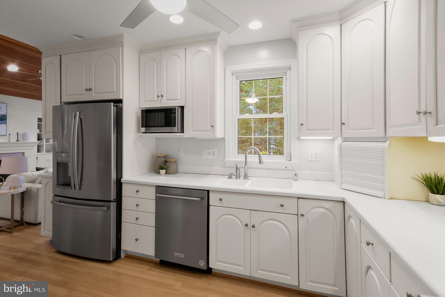 4323 WARREN ST NW, WASHINGTON, District Of Columbia 20016, 4 Bedrooms Bedrooms, ,3 BathroomsBathrooms,Residential,For sale,4323 WARREN ST NW,DCDC2207698 MLS # DCDC2207698