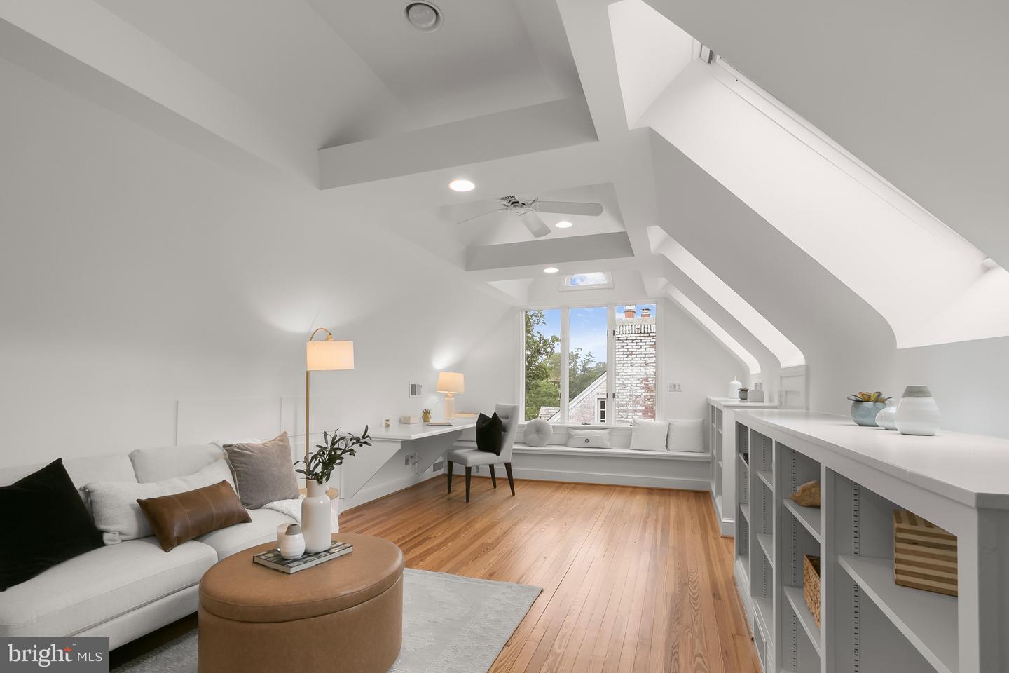 4323 WARREN ST NW, WASHINGTON, District Of Columbia 20016, 4 Bedrooms Bedrooms, ,3 BathroomsBathrooms,Residential,For sale,4323 WARREN ST NW,DCDC2207698 MLS # DCDC2207698