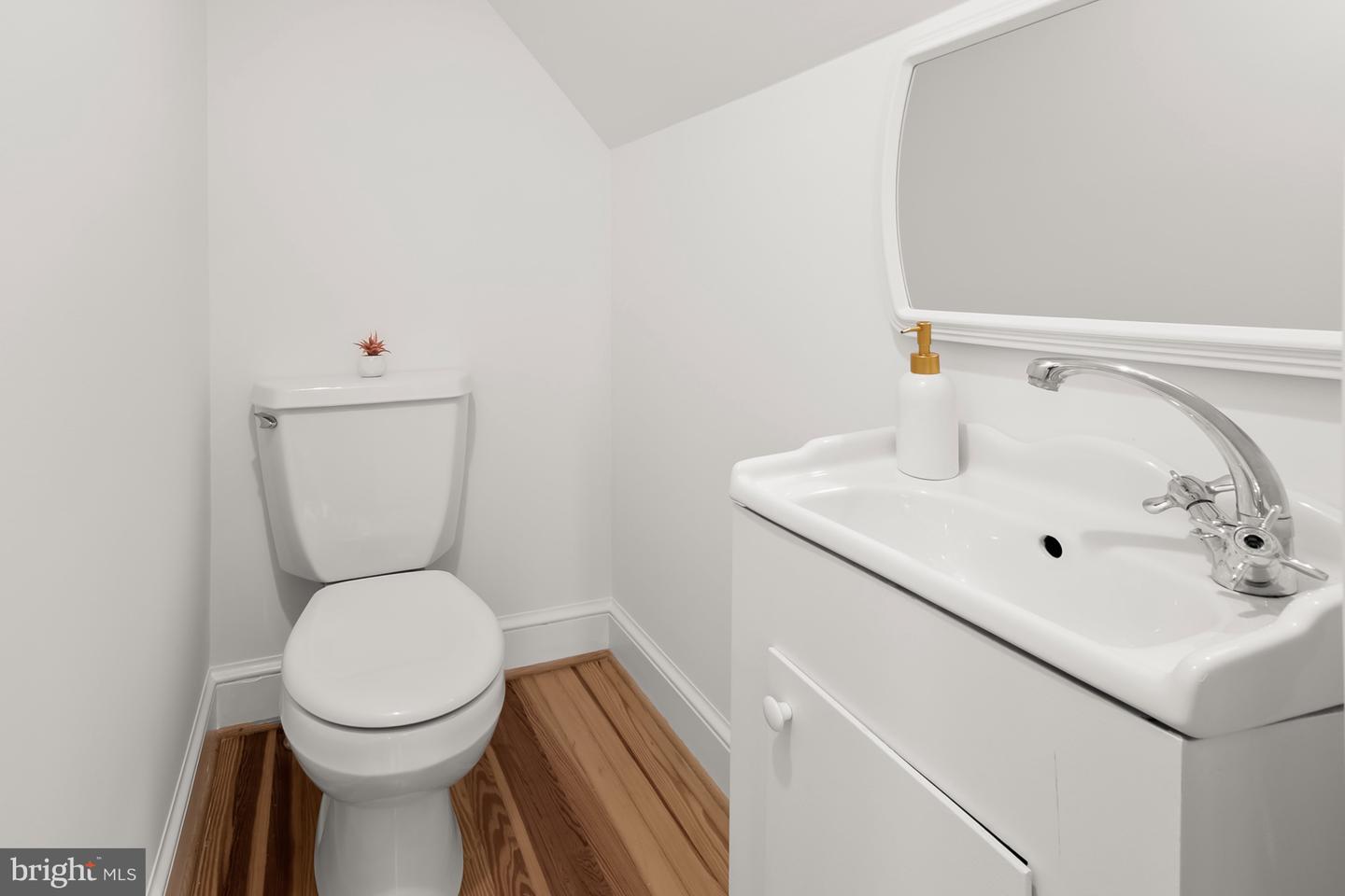 4323 WARREN ST NW, WASHINGTON, District Of Columbia 20016, 4 Bedrooms Bedrooms, ,3 BathroomsBathrooms,Residential,For sale,4323 WARREN ST NW,DCDC2207698 MLS # DCDC2207698