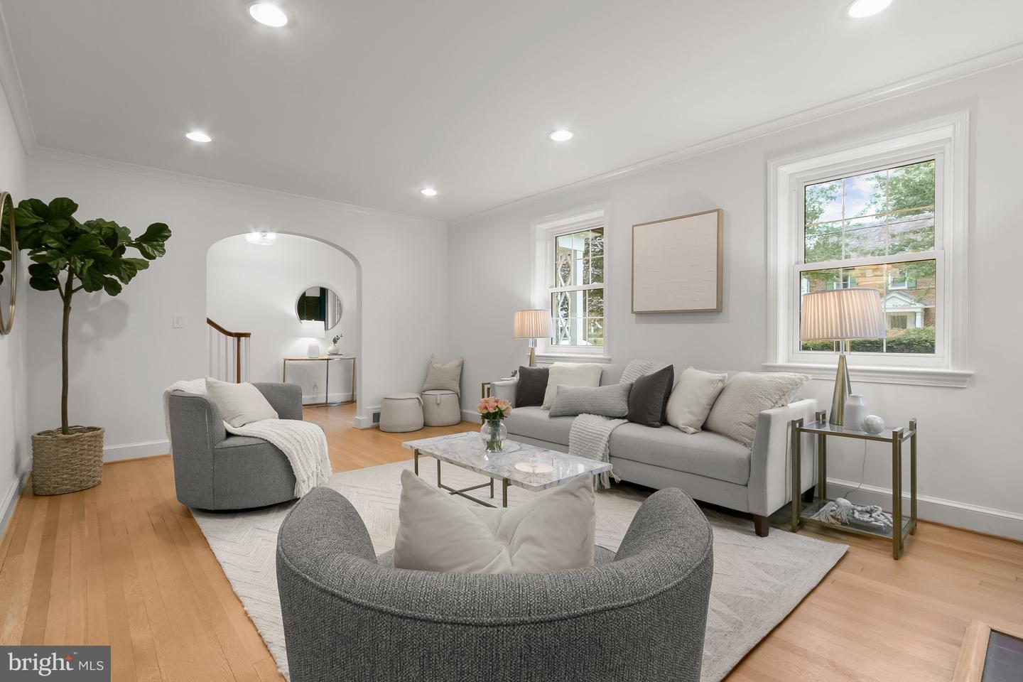 4323 WARREN ST NW, WASHINGTON, District Of Columbia 20016, 4 Bedrooms Bedrooms, ,3 BathroomsBathrooms,Residential,For sale,4323 WARREN ST NW,DCDC2207698 MLS # DCDC2207698