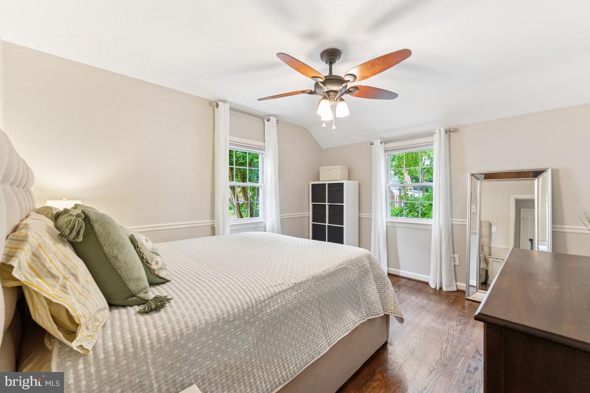 962 N POTOMAC ST, ARLINGTON, Virginia 22205, 3 Bedrooms Bedrooms, ,2 BathroomsBathrooms,Residential,For sale,962 N POTOMAC ST,VAAR2059776 MLS # VAAR2059776
