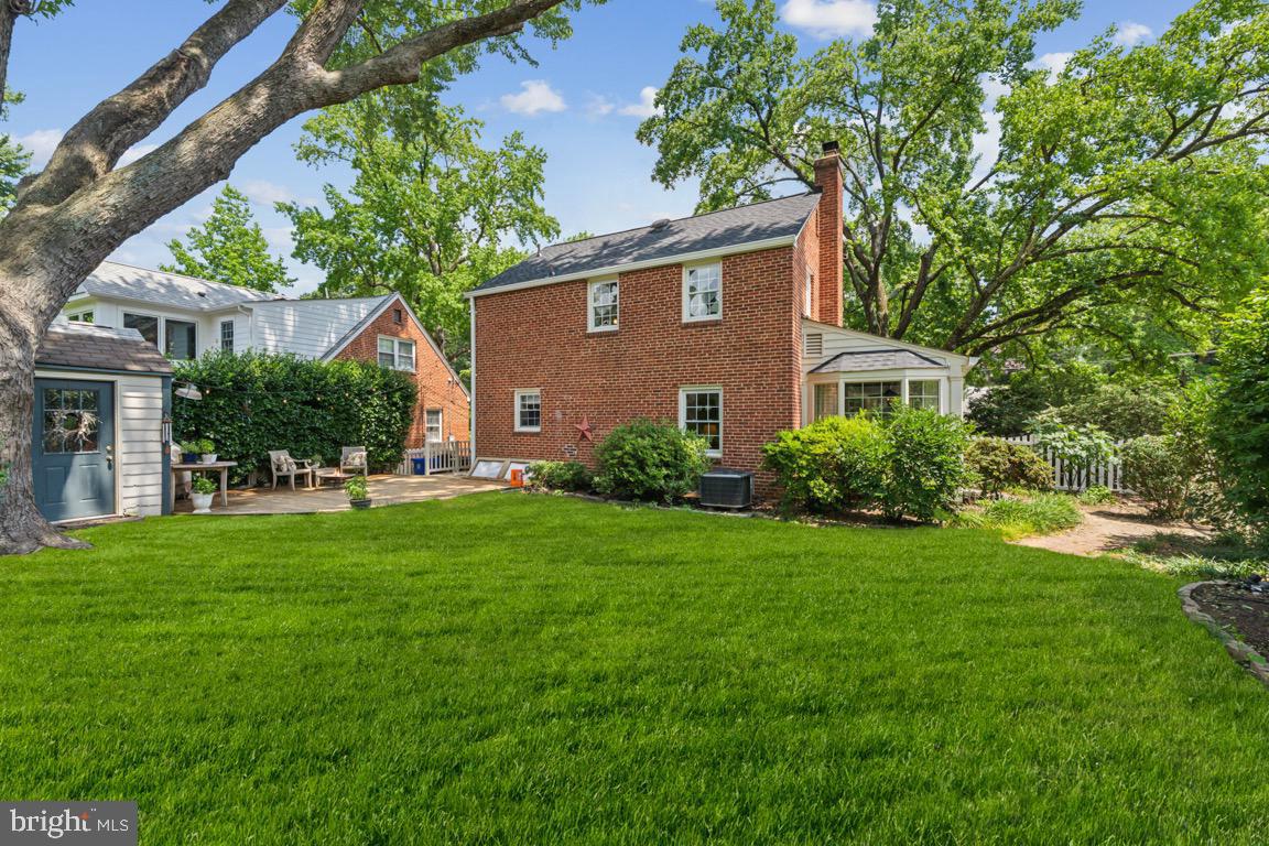 962 N POTOMAC ST, ARLINGTON, Virginia 22205, 3 Bedrooms Bedrooms, ,2 BathroomsBathrooms,Residential,For sale,962 N POTOMAC ST,VAAR2059776 MLS # VAAR2059776