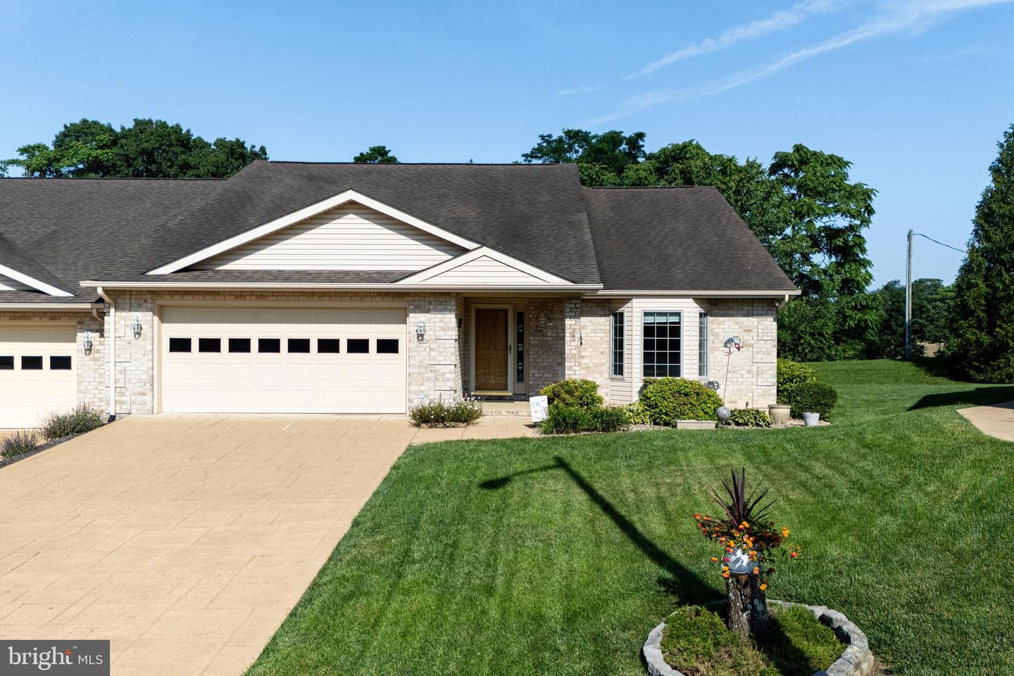 615 KESTREL CT, WOODSTOCK, Virginia 22664, 3 Bedrooms Bedrooms, ,2 BathroomsBathrooms,Residential,For sale,615 KESTREL CT,VASH2011820 MLS # VASH2011820