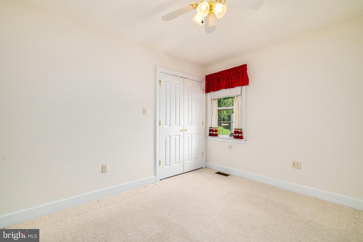 615 KESTREL CT, WOODSTOCK, Virginia 22664, 3 Bedrooms Bedrooms, ,2 BathroomsBathrooms,Residential,For sale,615 KESTREL CT,VASH2011820 MLS # VASH2011820