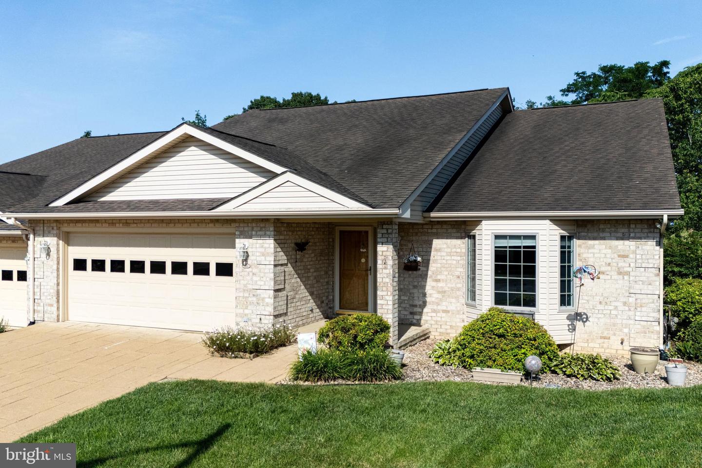 615 KESTREL CT, WOODSTOCK, Virginia 22664, 3 Bedrooms Bedrooms, ,2 BathroomsBathrooms,Residential,For sale,615 KESTREL CT,VASH2011820 MLS # VASH2011820