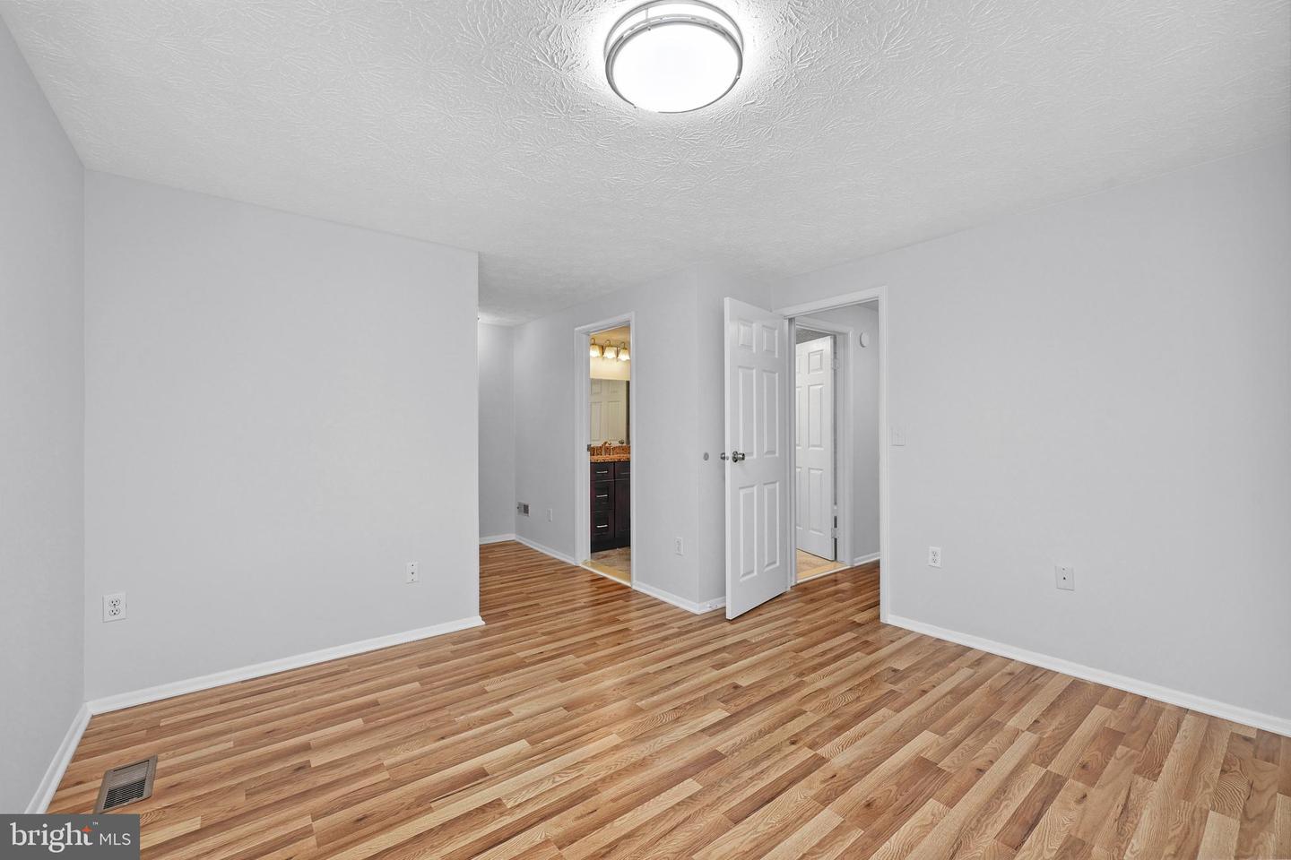 1632 BARNSTEAD DR, RESTON, Virginia 20194, 3 Bedrooms Bedrooms, ,2 BathroomsBathrooms,Residential,For sale,1632 BARNSTEAD DR,VAFX2250662 MLS # VAFX2250662