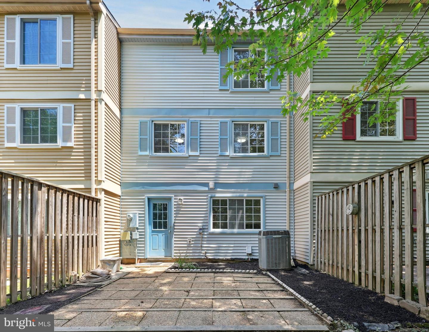 1632 BARNSTEAD DR, RESTON, Virginia 20194, 3 Bedrooms Bedrooms, ,2 BathroomsBathrooms,Residential,For sale,1632 BARNSTEAD DR,VAFX2250662 MLS # VAFX2250662