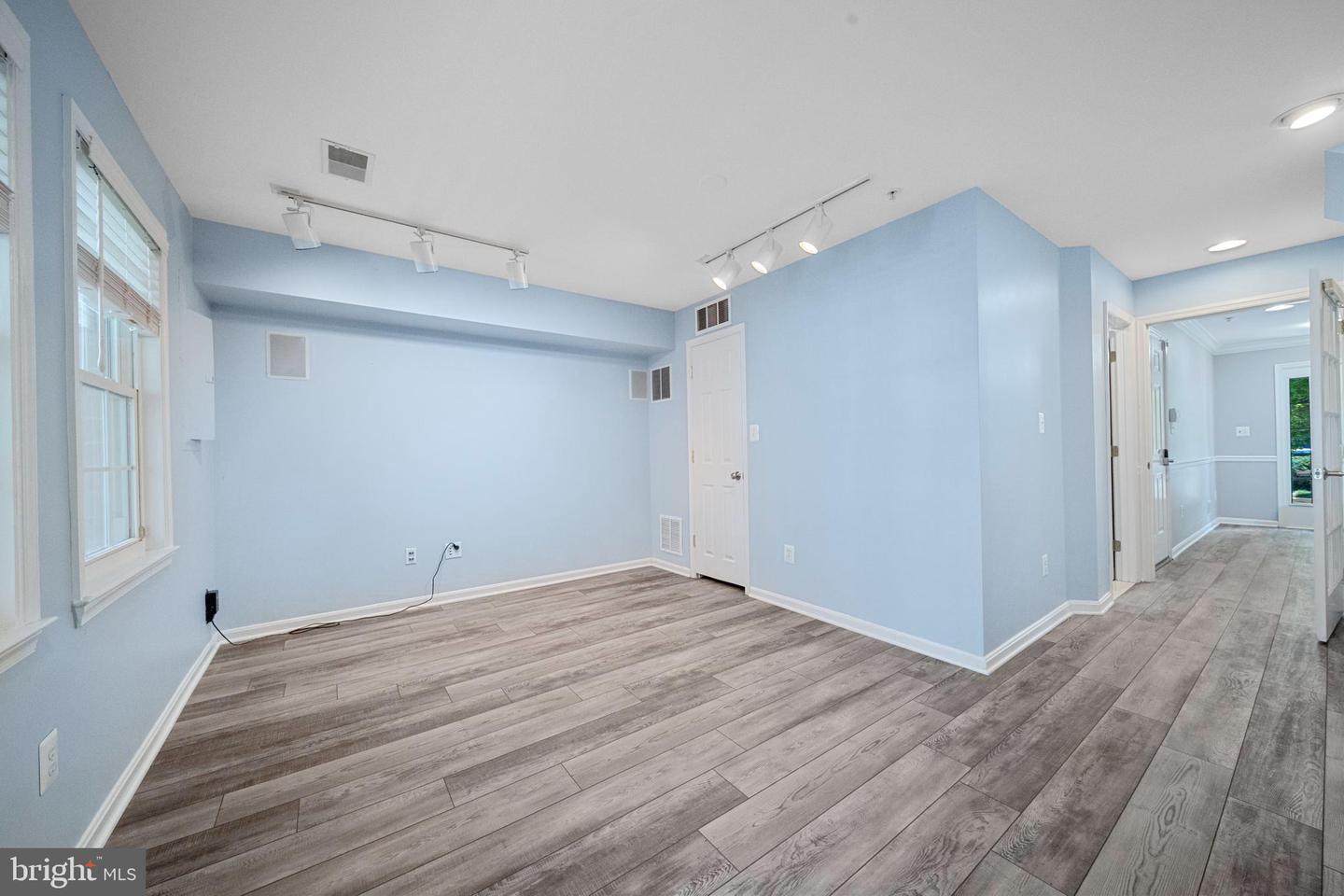 12129 CHANCERY STATION CIR, RESTON, Virginia 20190, 3 Bedrooms Bedrooms, ,3 BathroomsBathrooms,Residential,For sale,12129 CHANCERY STATION CIR,VAFX2250334 MLS # VAFX2250334