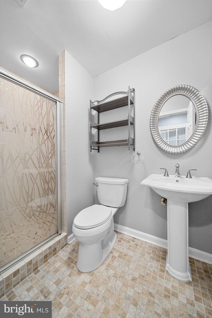 12129 CHANCERY STATION CIR, RESTON, Virginia 20190, 3 Bedrooms Bedrooms, ,3 BathroomsBathrooms,Residential,For sale,12129 CHANCERY STATION CIR,VAFX2250334 MLS # VAFX2250334