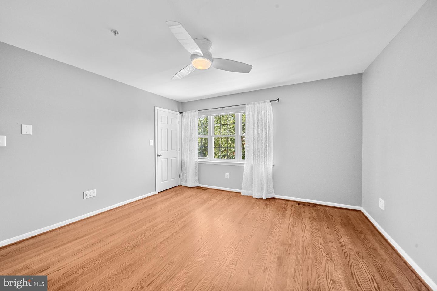 12129 CHANCERY STATION CIR, RESTON, Virginia 20190, 3 Bedrooms Bedrooms, ,3 BathroomsBathrooms,Residential,For sale,12129 CHANCERY STATION CIR,VAFX2250334 MLS # VAFX2250334