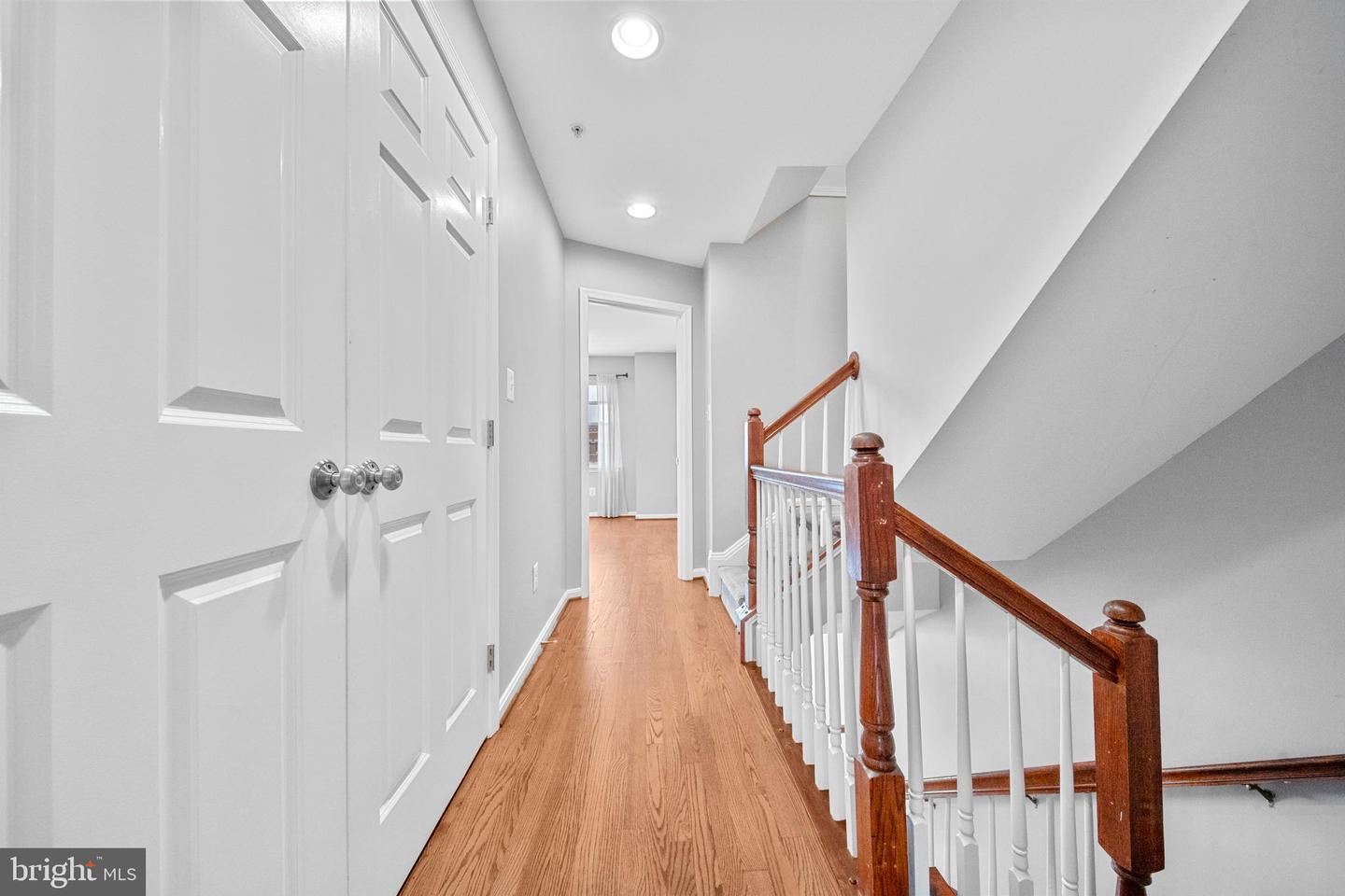 12129 CHANCERY STATION CIR, RESTON, Virginia 20190, 3 Bedrooms Bedrooms, ,3 BathroomsBathrooms,Residential,For sale,12129 CHANCERY STATION CIR,VAFX2250334 MLS # VAFX2250334