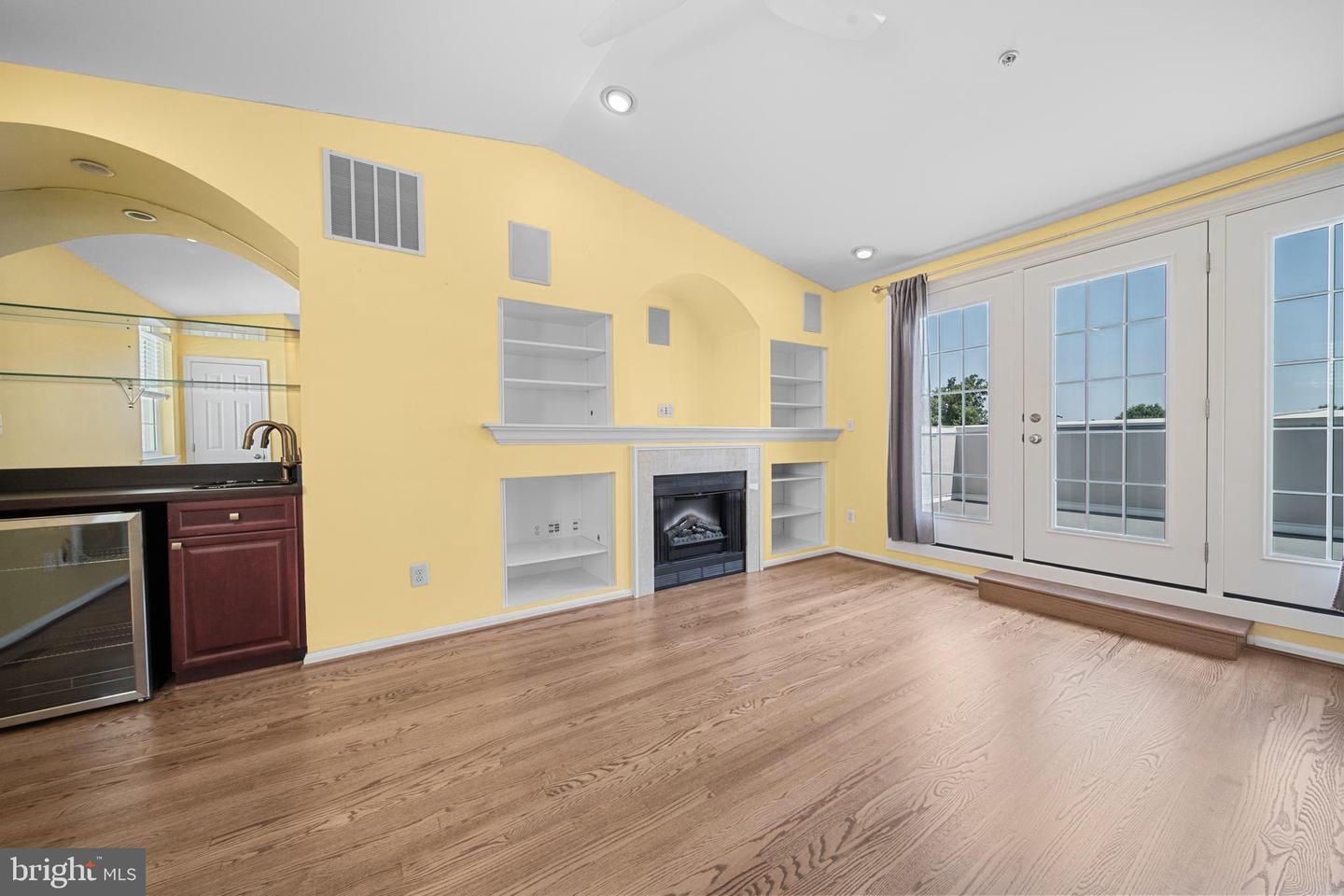12129 CHANCERY STATION CIR, RESTON, Virginia 20190, 3 Bedrooms Bedrooms, ,3 BathroomsBathrooms,Residential,For sale,12129 CHANCERY STATION CIR,VAFX2250334 MLS # VAFX2250334