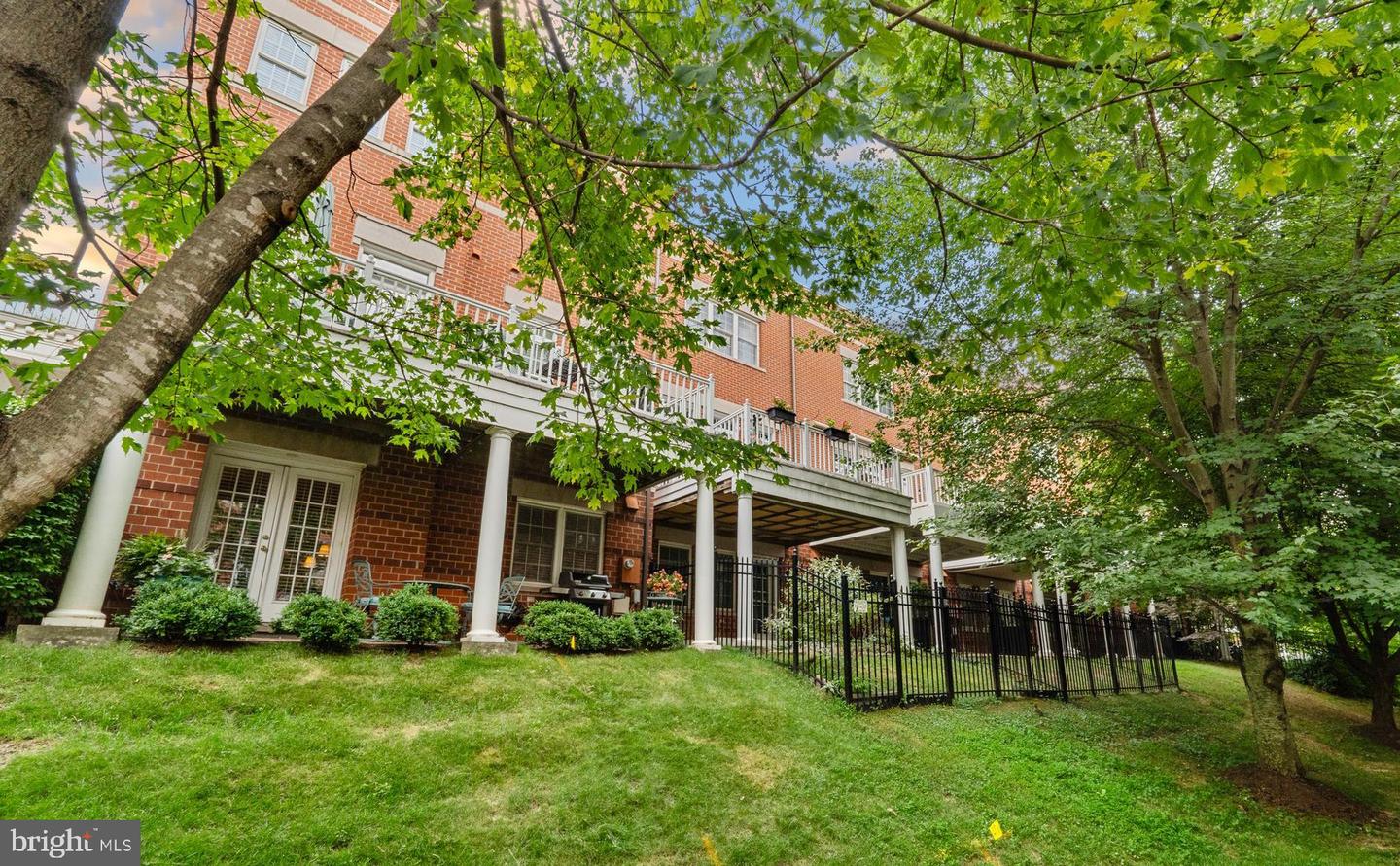 12129 CHANCERY STATION CIR, RESTON, Virginia 20190, 3 Bedrooms Bedrooms, ,3 BathroomsBathrooms,Residential,For sale,12129 CHANCERY STATION CIR,VAFX2250334 MLS # VAFX2250334