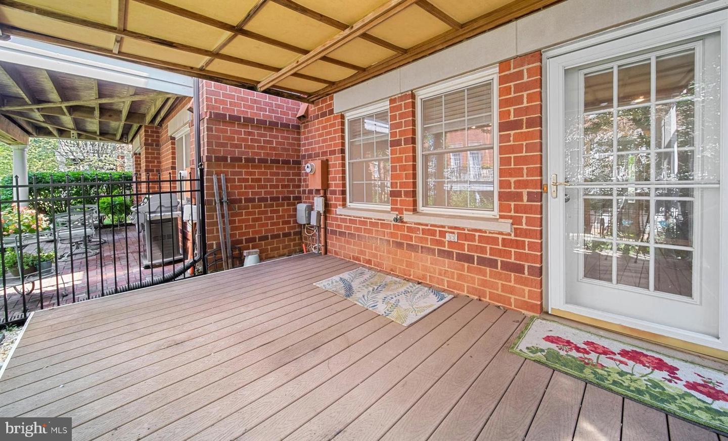 12129 CHANCERY STATION CIR, RESTON, Virginia 20190, 3 Bedrooms Bedrooms, ,3 BathroomsBathrooms,Residential,For sale,12129 CHANCERY STATION CIR,VAFX2250334 MLS # VAFX2250334
