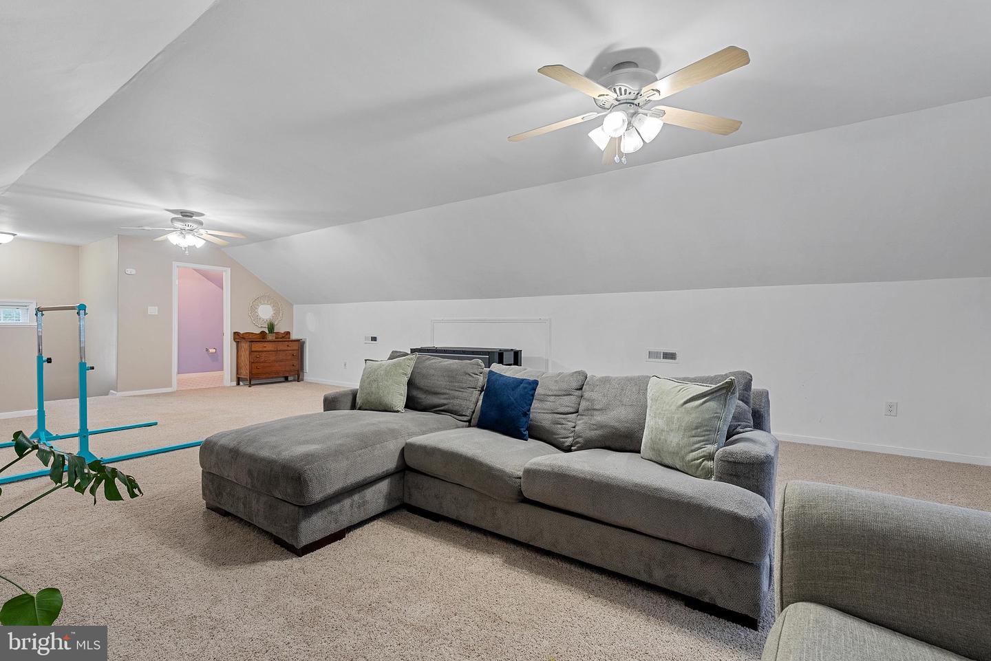 9032 FASCINE CT, MECHANICSVILLE, Virginia 23116, 5 Bedrooms Bedrooms, ,2 BathroomsBathrooms,Residential,For sale,9032 FASCINE CT,VAHA2001016 MLS # VAHA2001016