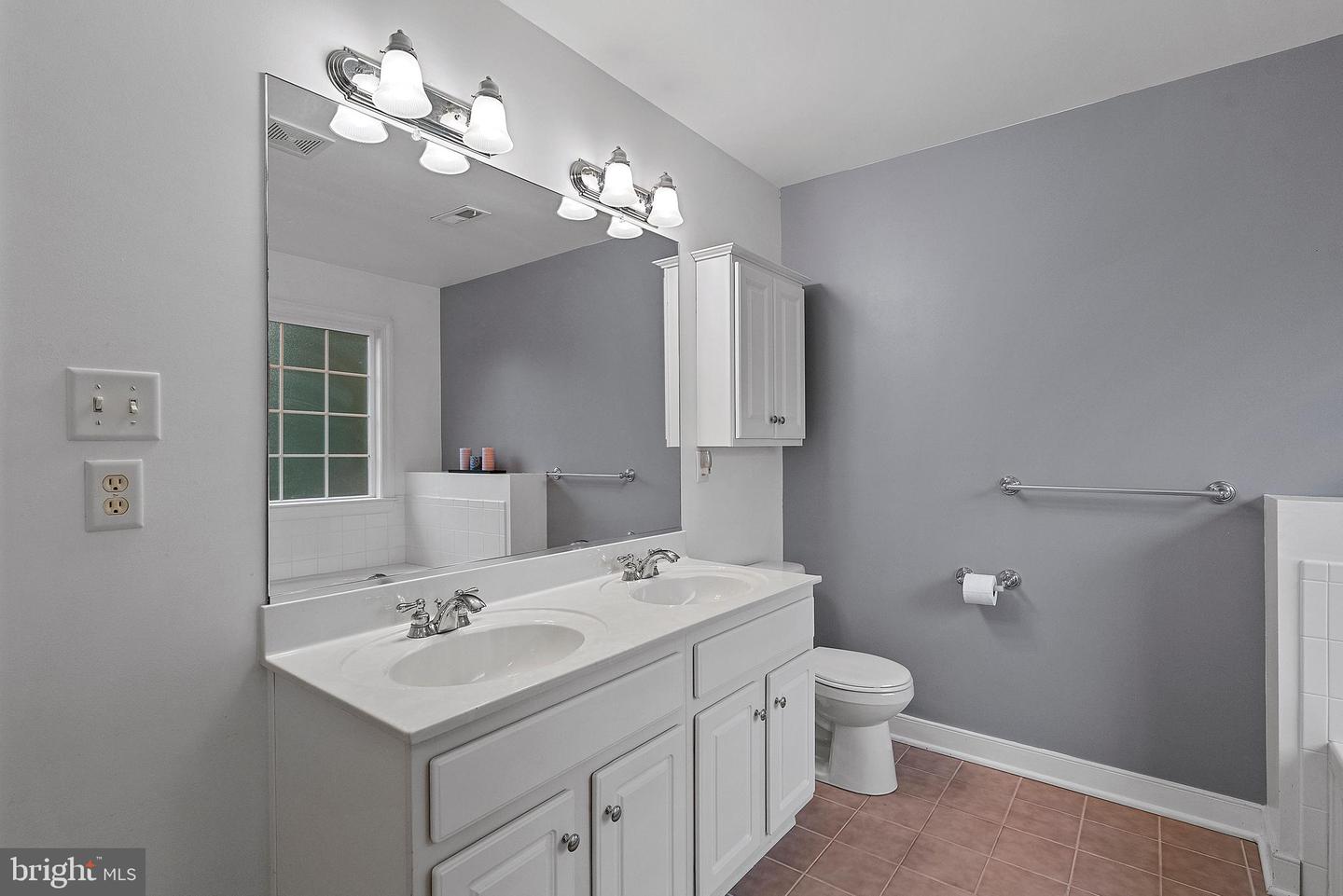 9032 FASCINE CT, MECHANICSVILLE, Virginia 23116, 5 Bedrooms Bedrooms, ,2 BathroomsBathrooms,Residential,For sale,9032 FASCINE CT,VAHA2001016 MLS # VAHA2001016