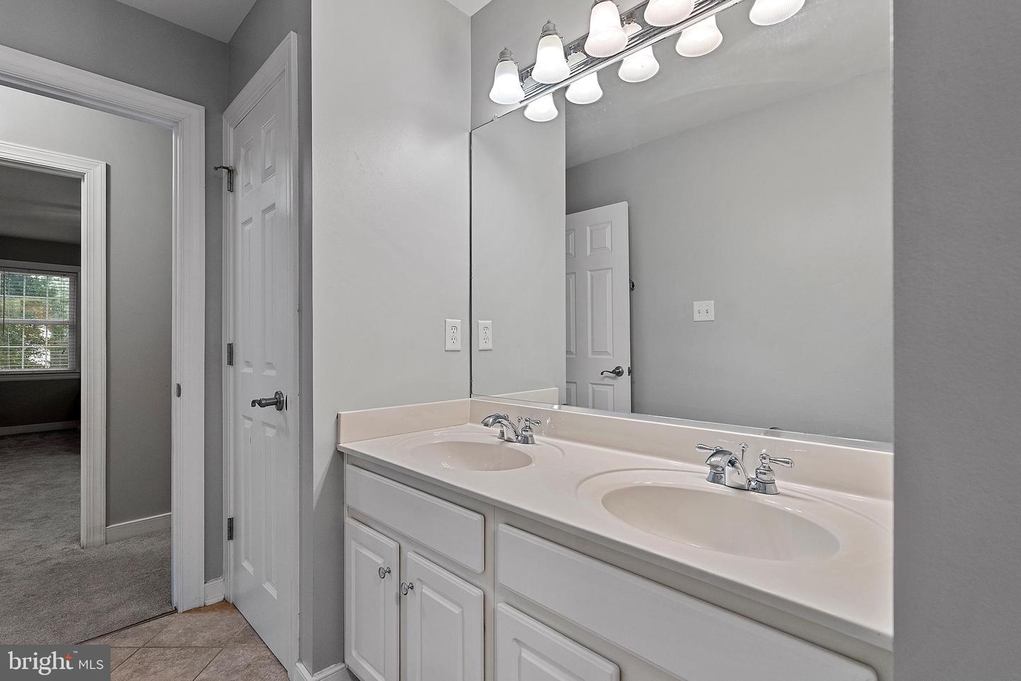 9032 FASCINE CT, MECHANICSVILLE, Virginia 23116, 5 Bedrooms Bedrooms, ,2 BathroomsBathrooms,Residential,For sale,9032 FASCINE CT,VAHA2001016 MLS # VAHA2001016