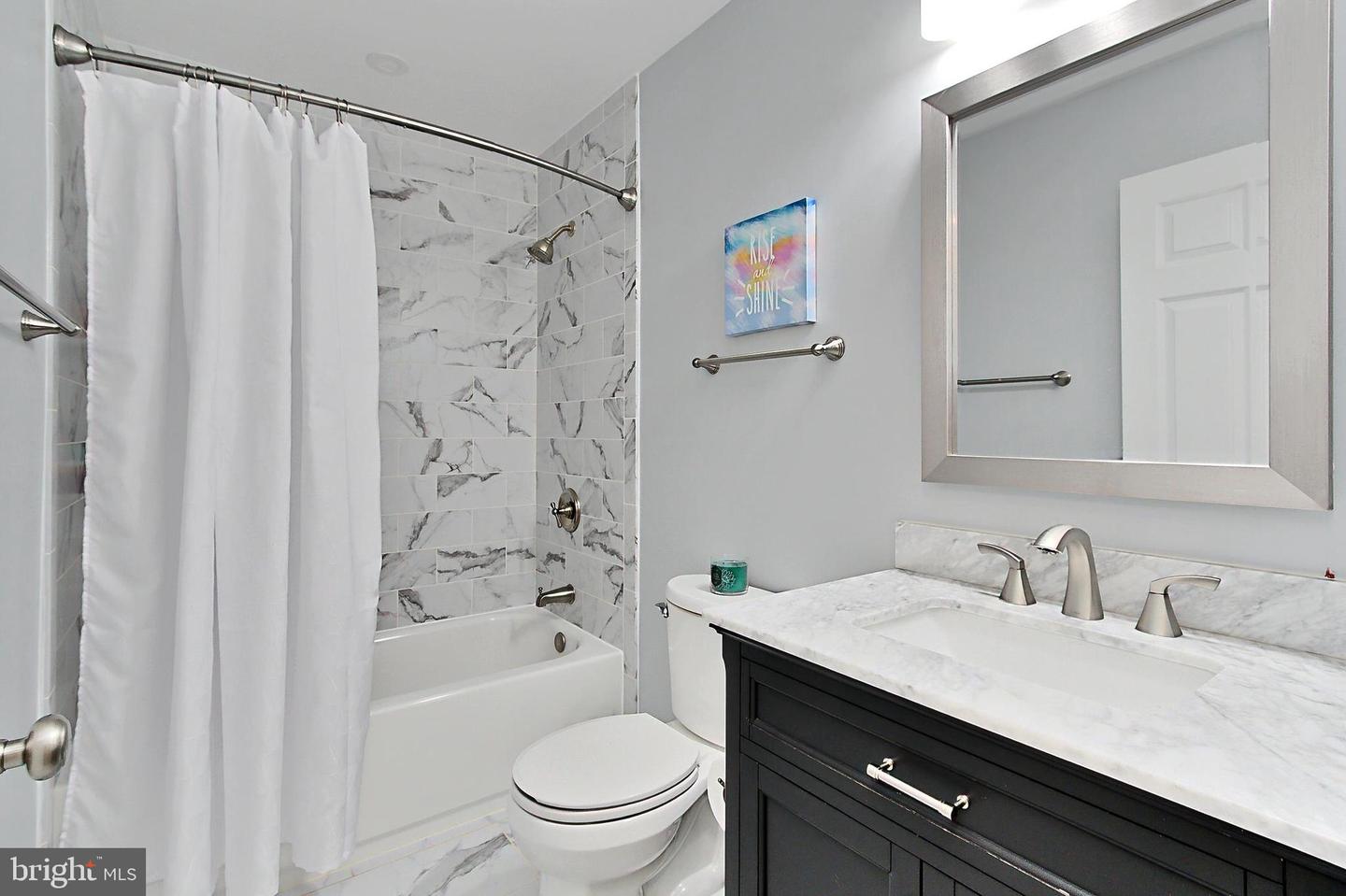 2632 NEW BANNER LN, OAK HILL, Virginia 20171, 5 Bedrooms Bedrooms, ,3 BathroomsBathrooms,Residential,For sale,2632 NEW BANNER LN,VAFX2250460 MLS # VAFX2250460