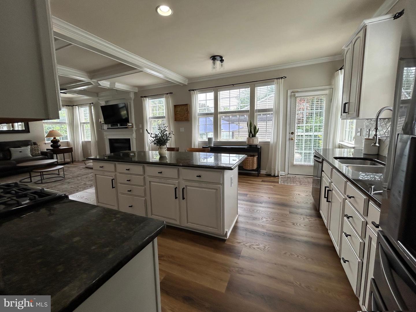 13783 TARTAN HILLS PKWY, BRISTOW, Virginia 20136, 4 Bedrooms Bedrooms, ,3 BathroomsBathrooms,Residential,For sale,13783 TARTAN HILLS PKWY,VAPW2097942 MLS # VAPW2097942