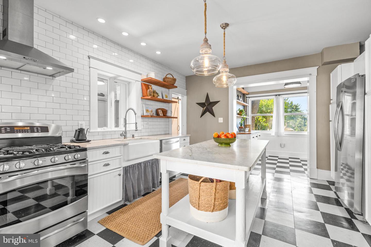 311 S MAPLE AVE, PURCELLVILLE, Virginia 20132, 4 Bedrooms Bedrooms, ,2 BathroomsBathrooms,Residential,For sale,311 S MAPLE AVE,VALO2100482 MLS # VALO2100482