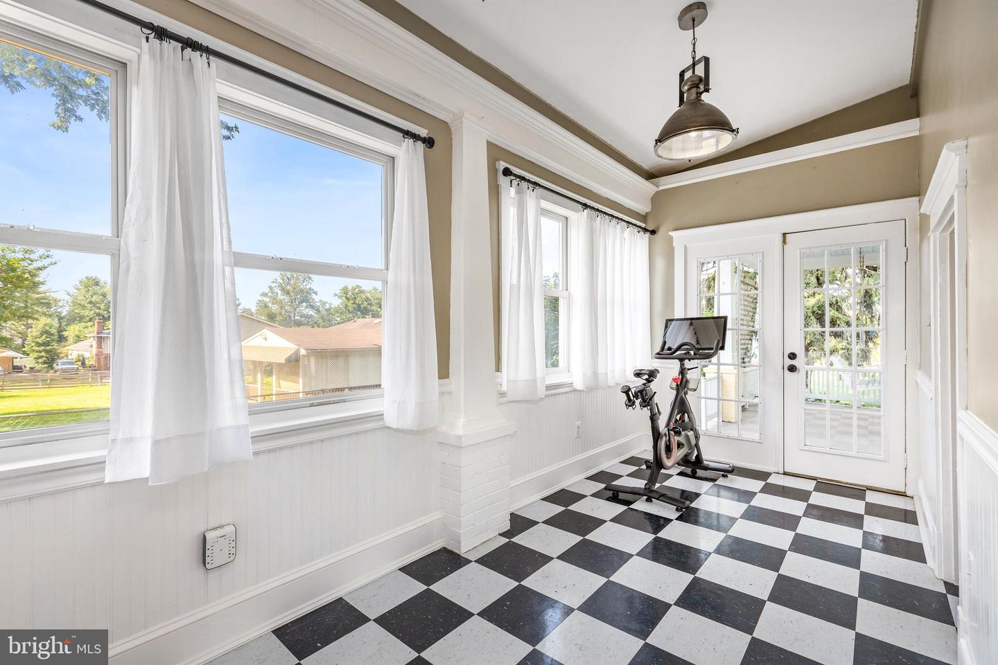 311 S MAPLE AVE, PURCELLVILLE, Virginia 20132, 4 Bedrooms Bedrooms, ,2 BathroomsBathrooms,Residential,For sale,311 S MAPLE AVE,VALO2100482 MLS # VALO2100482
