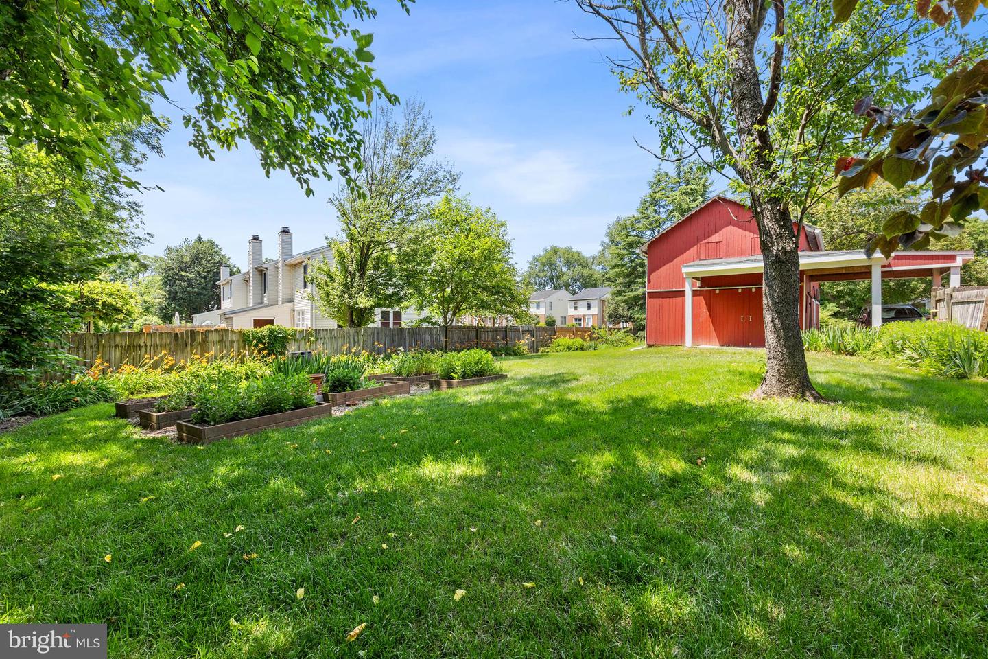 311 S MAPLE AVE, PURCELLVILLE, Virginia 20132, 4 Bedrooms Bedrooms, ,2 BathroomsBathrooms,Residential,For sale,311 S MAPLE AVE,VALO2100482 MLS # VALO2100482