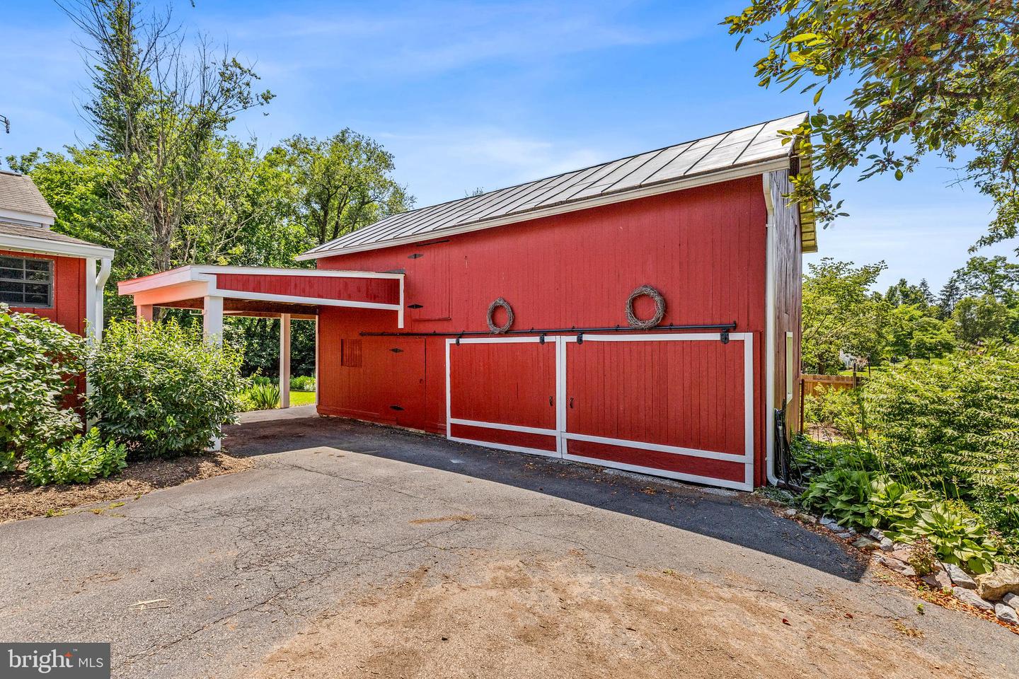 311 S MAPLE AVE, PURCELLVILLE, Virginia 20132, 4 Bedrooms Bedrooms, ,2 BathroomsBathrooms,Residential,For sale,311 S MAPLE AVE,VALO2100482 MLS # VALO2100482