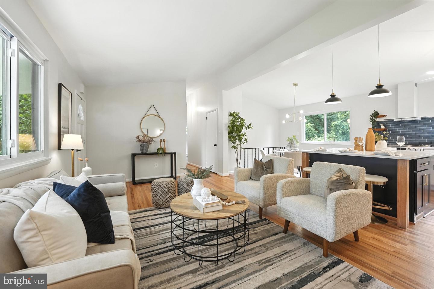 4501 TIPTON LN, ALEXANDRIA, Virginia 22310, 4 Bedrooms Bedrooms, ,3 BathroomsBathrooms,Residential,For sale,4501 TIPTON LN,VAFX2252540 MLS # VAFX2252540
