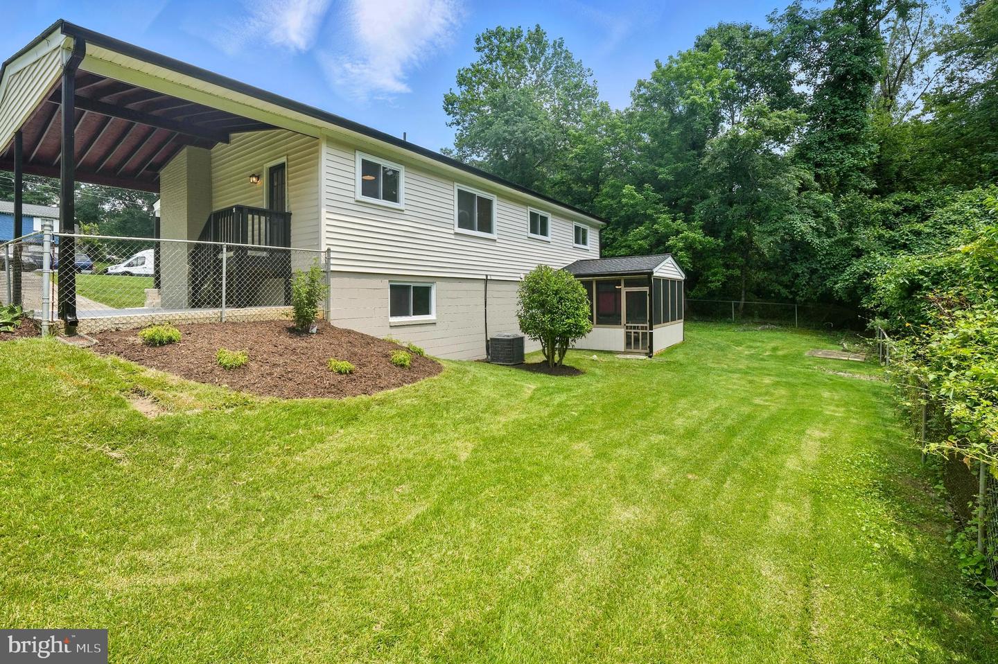 4501 TIPTON LN, ALEXANDRIA, Virginia 22310, 4 Bedrooms Bedrooms, ,3 BathroomsBathrooms,Residential,For sale,4501 TIPTON LN,VAFX2252540 MLS # VAFX2252540