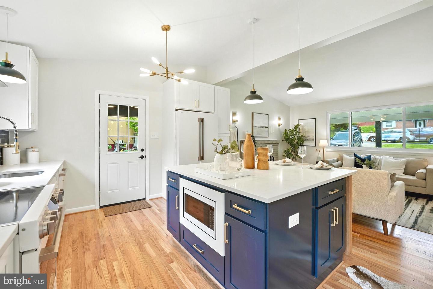4501 TIPTON LN, ALEXANDRIA, Virginia 22310, 4 Bedrooms Bedrooms, ,3 BathroomsBathrooms,Residential,For sale,4501 TIPTON LN,VAFX2252540 MLS # VAFX2252540
