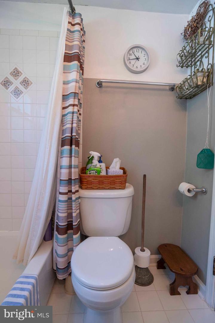1119 SUMMIT AVE, FRONT ROYAL, Virginia 22630, 3 Bedrooms Bedrooms, ,1 BathroomBathrooms,Residential,For sale,1119 SUMMIT AVE,VAWR2011592 MLS # VAWR2011592