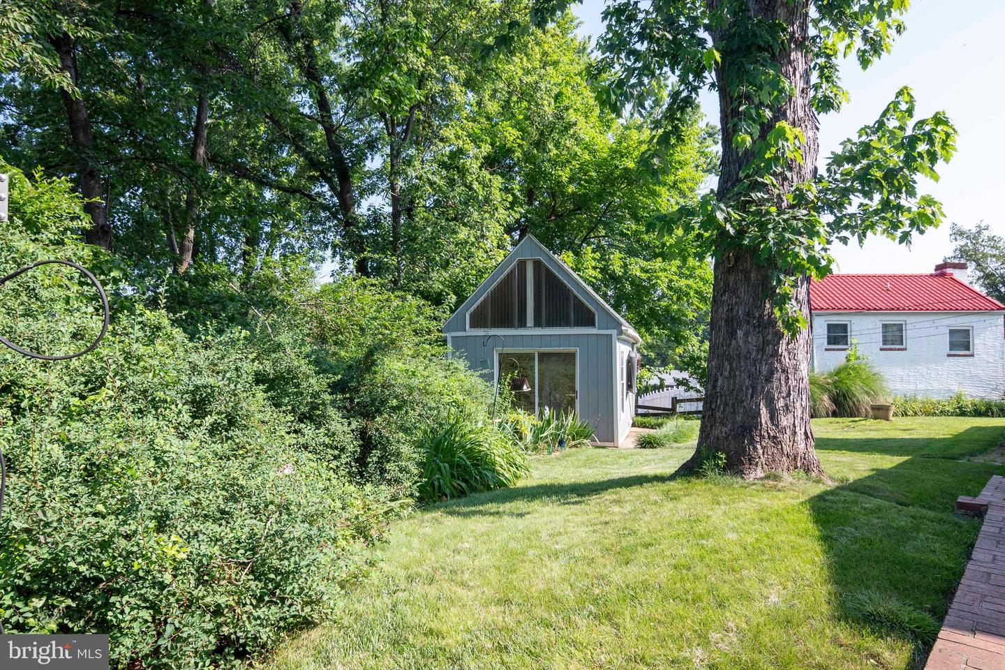 1119 SUMMIT AVE, FRONT ROYAL, Virginia 22630, 3 Bedrooms Bedrooms, ,1 BathroomBathrooms,Residential,For sale,1119 SUMMIT AVE,VAWR2011592 MLS # VAWR2011592