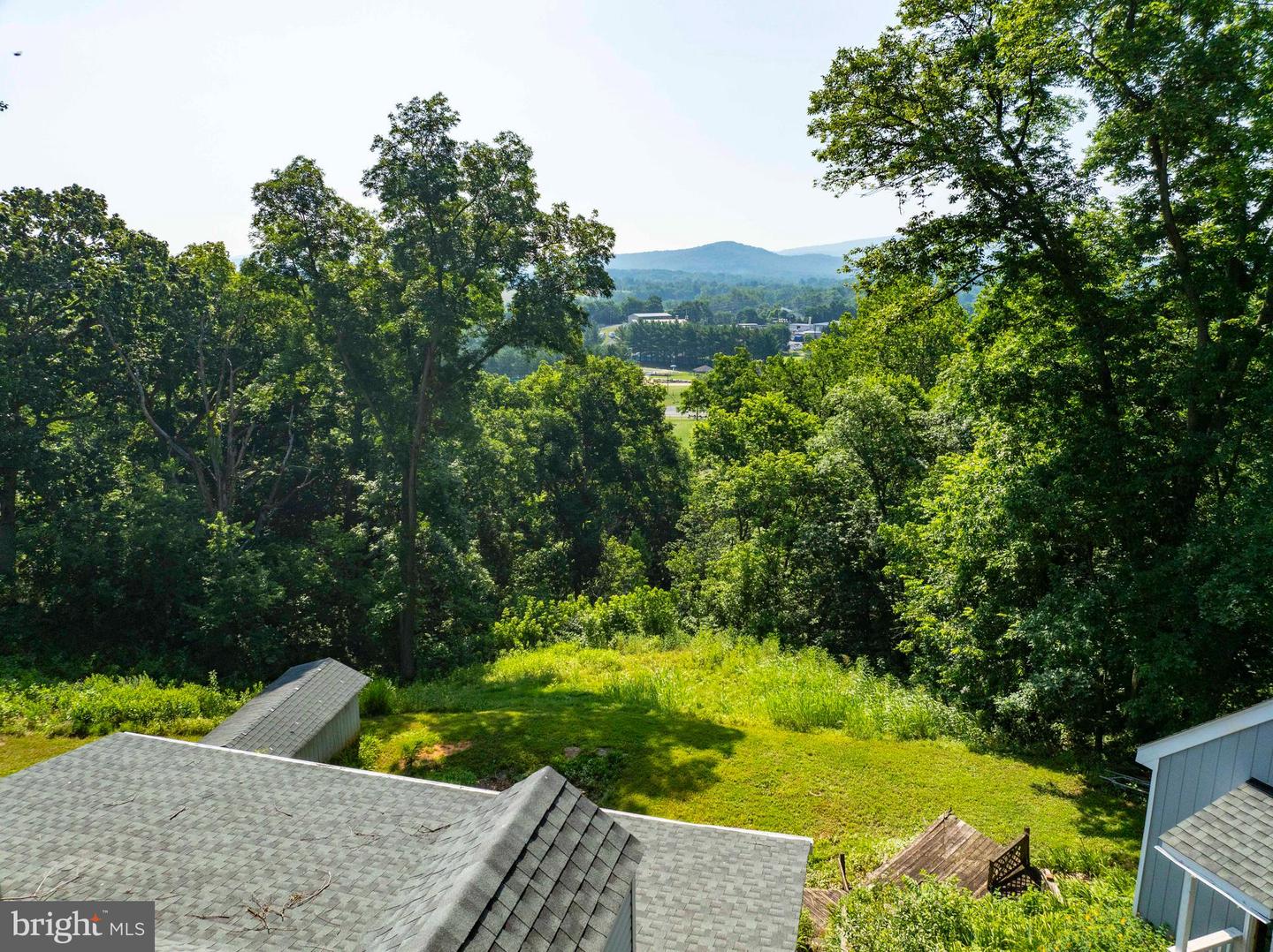 1119 SUMMIT AVE, FRONT ROYAL, Virginia 22630, 3 Bedrooms Bedrooms, ,1 BathroomBathrooms,Residential,For sale,1119 SUMMIT AVE,VAWR2011592 MLS # VAWR2011592