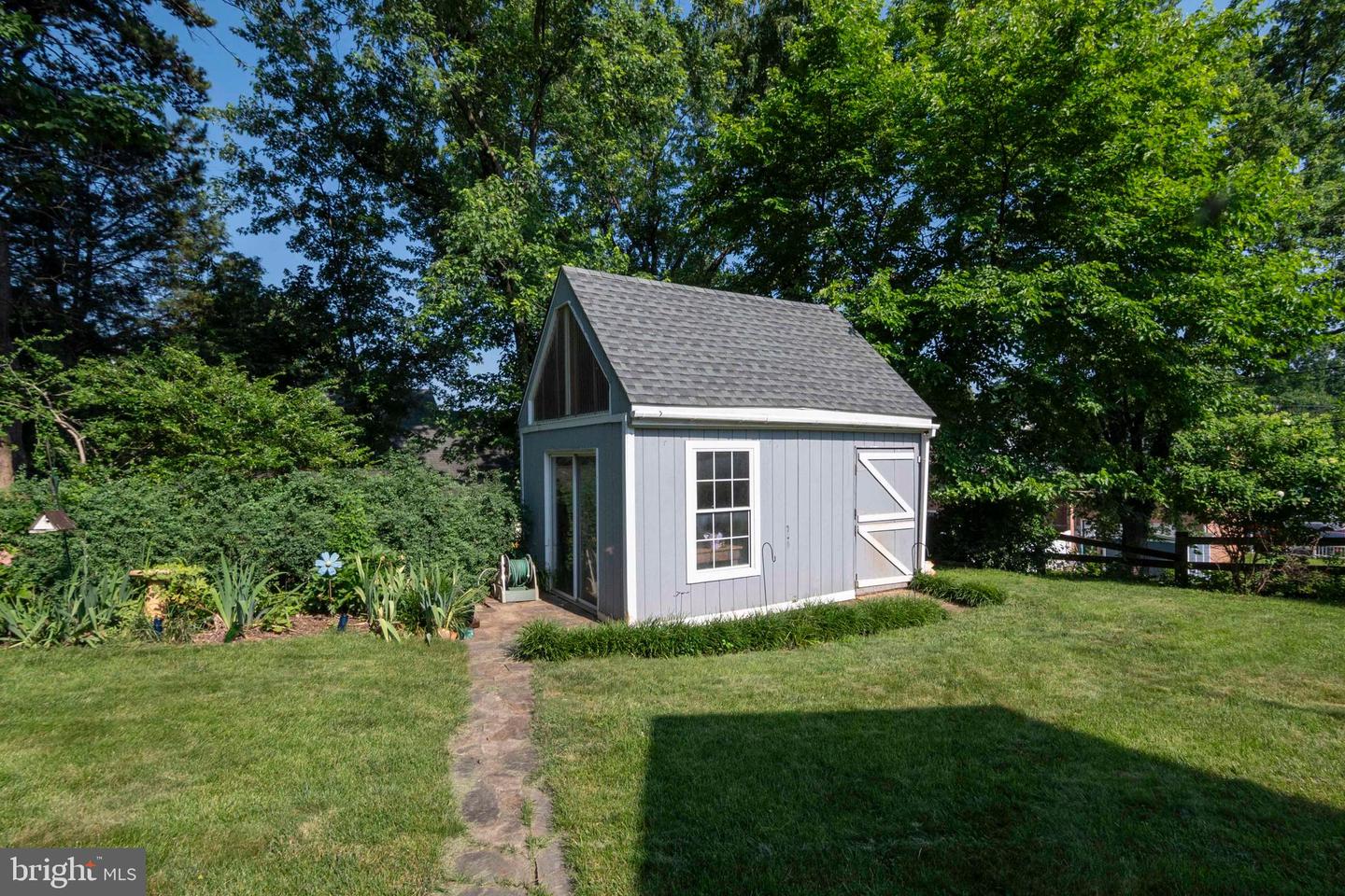 1119 SUMMIT AVE, FRONT ROYAL, Virginia 22630, 3 Bedrooms Bedrooms, ,1 BathroomBathrooms,Residential,For sale,1119 SUMMIT AVE,VAWR2011592 MLS # VAWR2011592