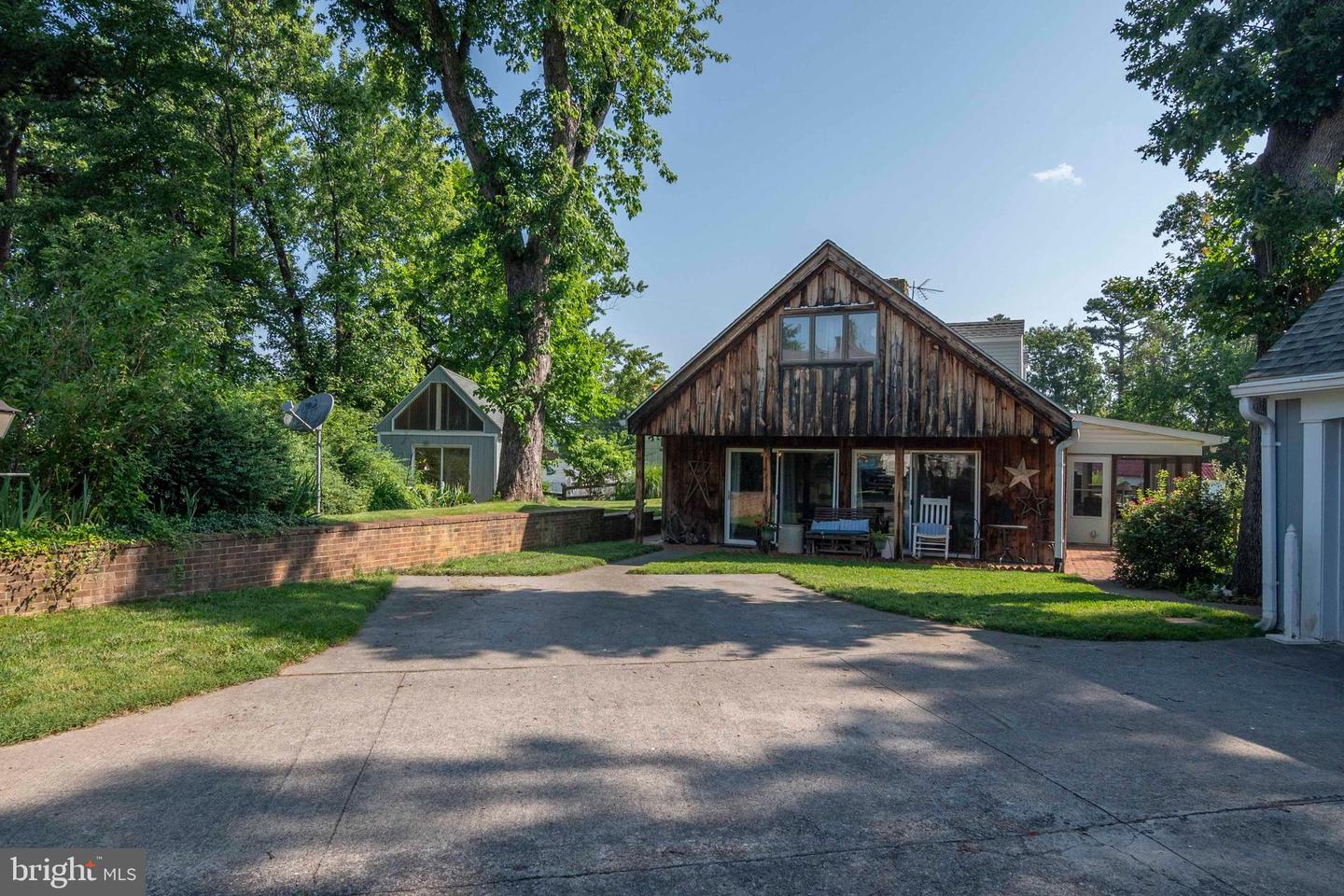 1119 SUMMIT AVE, FRONT ROYAL, Virginia 22630, 3 Bedrooms Bedrooms, ,1 BathroomBathrooms,Residential,For sale,1119 SUMMIT AVE,VAWR2011592 MLS # VAWR2011592