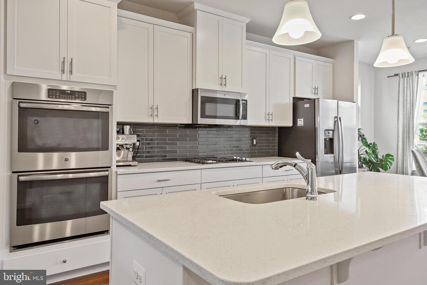 22362 LUCAS TER, ASHBURN, Virginia 20148, 4 Bedrooms Bedrooms, ,3 BathroomsBathrooms,Residential,For sale,22362 LUCAS TER,VALO2100594 MLS # VALO2100594