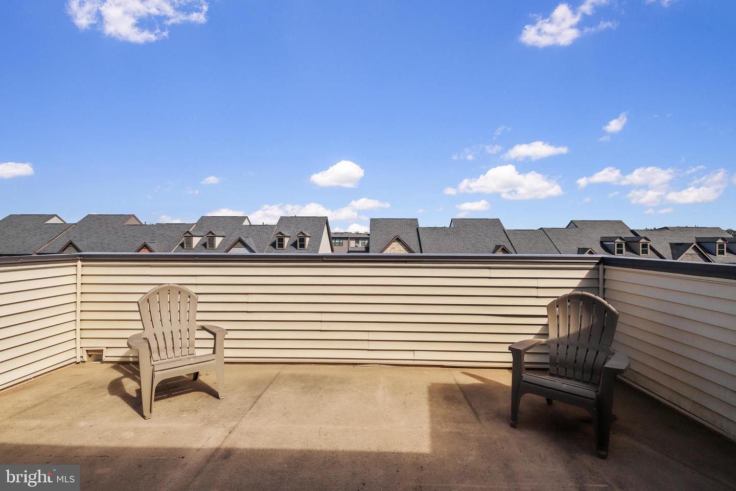 22362 LUCAS TER, ASHBURN, Virginia 20148, 4 Bedrooms Bedrooms, ,3 BathroomsBathrooms,Residential,For sale,22362 LUCAS TER,VALO2100594 MLS # VALO2100594
