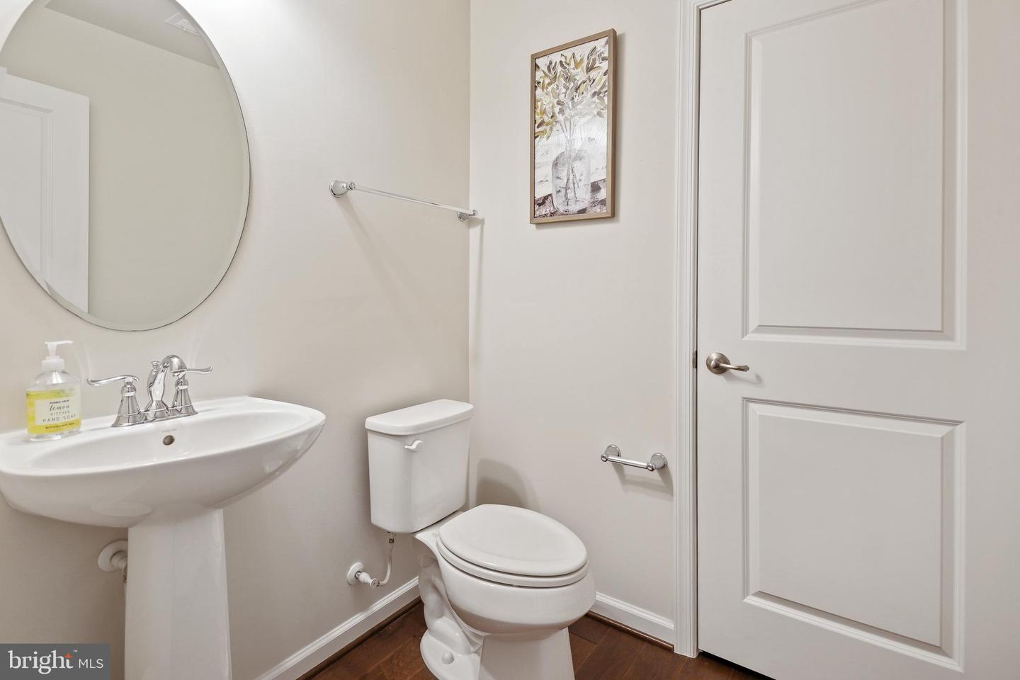 22362 LUCAS TER, ASHBURN, Virginia 20148, 4 Bedrooms Bedrooms, ,3 BathroomsBathrooms,Residential,For sale,22362 LUCAS TER,VALO2100594 MLS # VALO2100594