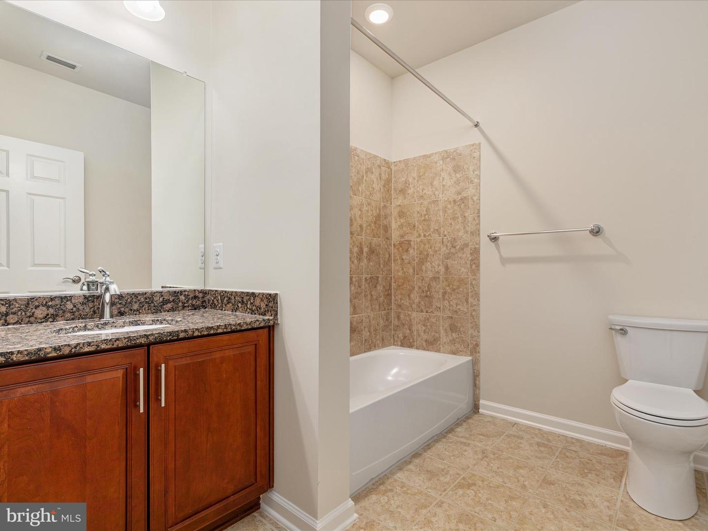 20610 HOPE SPRING TER #205, ASHBURN, Virginia 20147, 2 Bedrooms Bedrooms, ,2 BathroomsBathrooms,Residential,For sale,20610 HOPE SPRING TER #205,VALO2100624 MLS # VALO2100624
