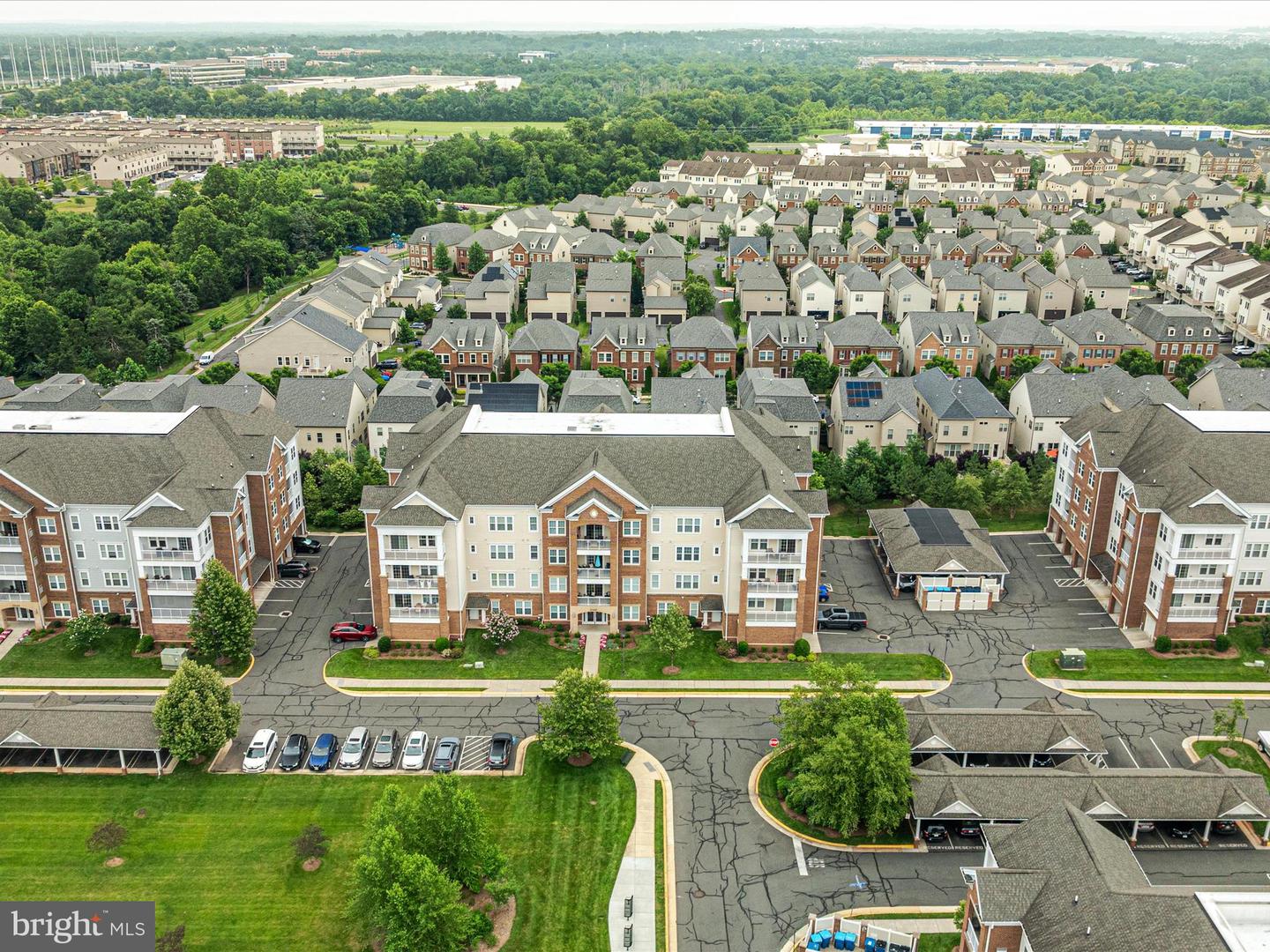 20610 HOPE SPRING TER #205, ASHBURN, Virginia 20147, 2 Bedrooms Bedrooms, ,2 BathroomsBathrooms,Residential,For sale,20610 HOPE SPRING TER #205,VALO2100624 MLS # VALO2100624