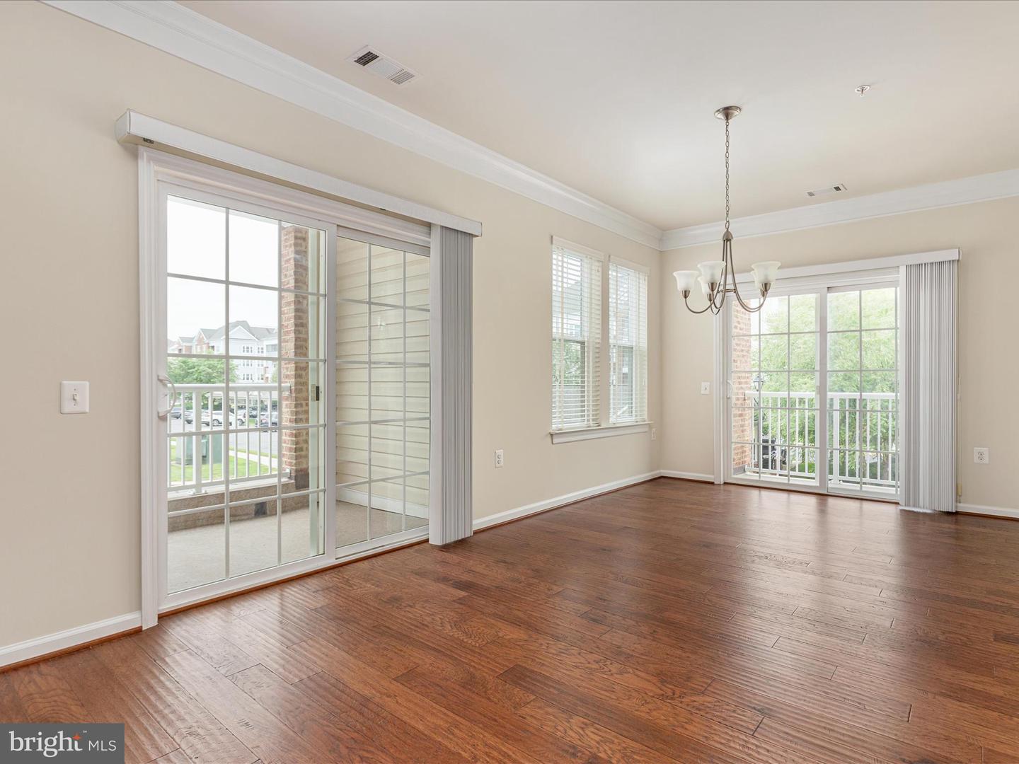 20610 HOPE SPRING TER #205, ASHBURN, Virginia 20147, 2 Bedrooms Bedrooms, ,2 BathroomsBathrooms,Residential,For sale,20610 HOPE SPRING TER #205,VALO2100624 MLS # VALO2100624
