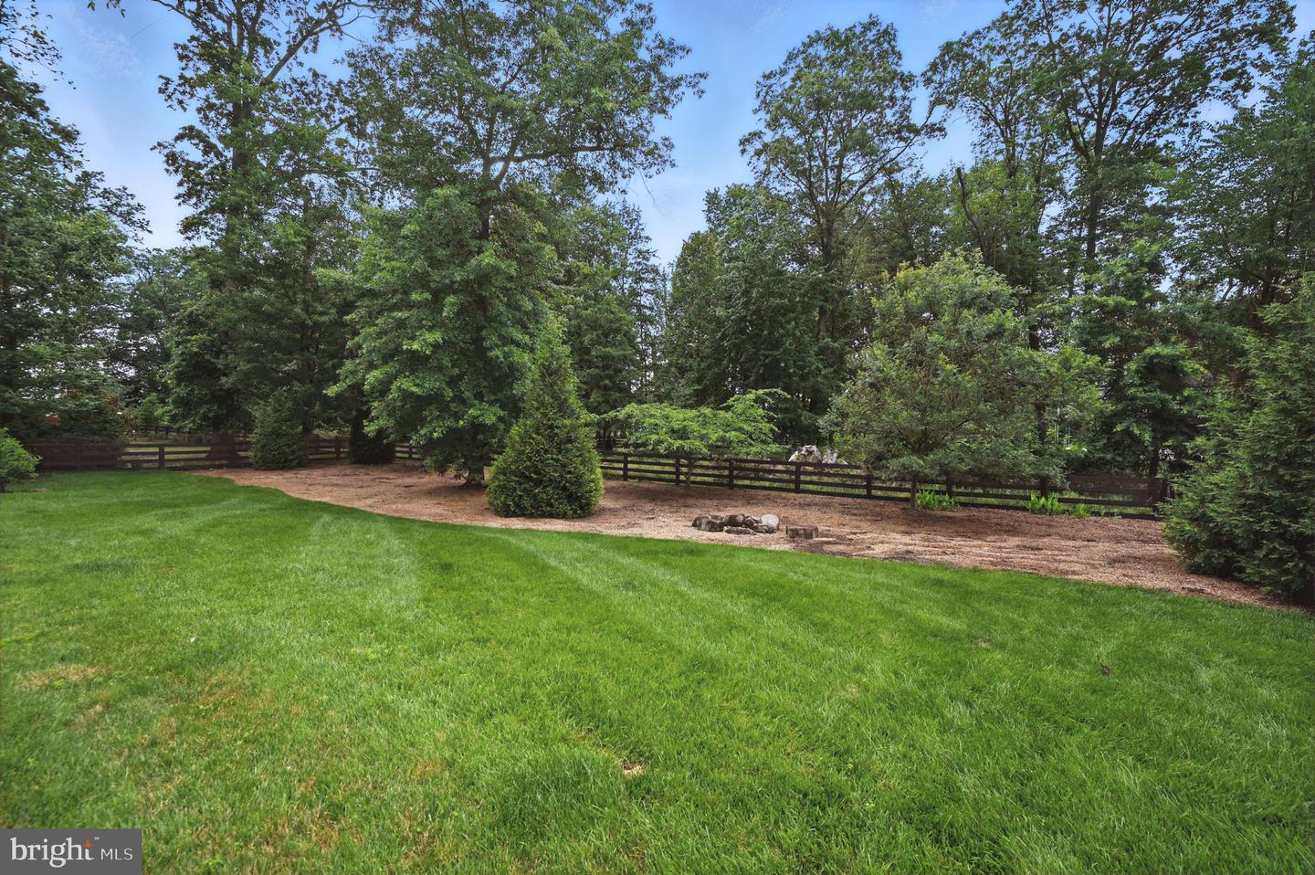 23055 WELBOURNE WALK CT, ASHBURN, Virginia 20148, 5 Bedrooms Bedrooms, ,4 BathroomsBathrooms,Residential,For sale,23055 WELBOURNE WALK CT,VALO2100746 MLS # VALO2100746